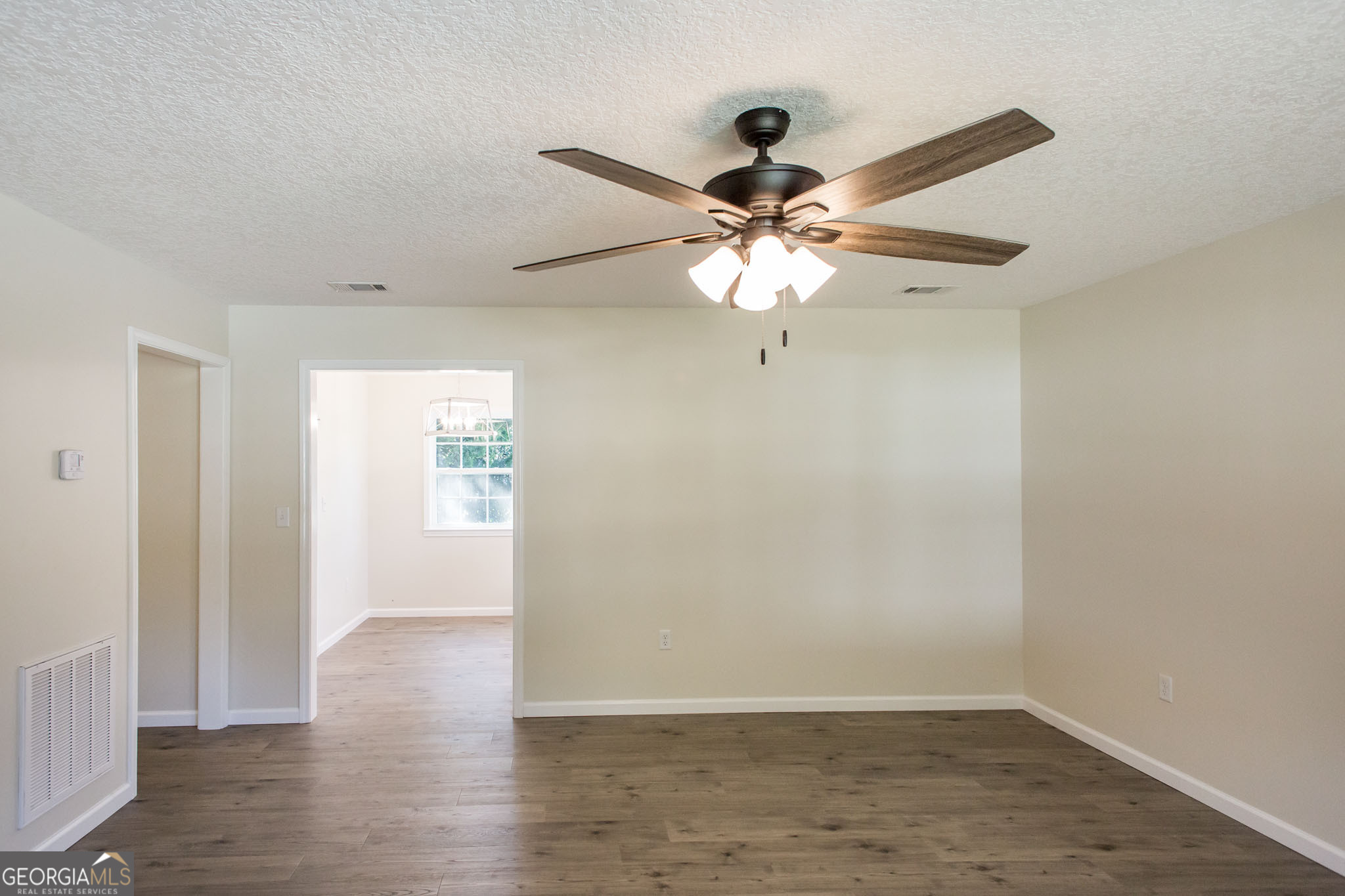 121 Union Street Property Photo 5