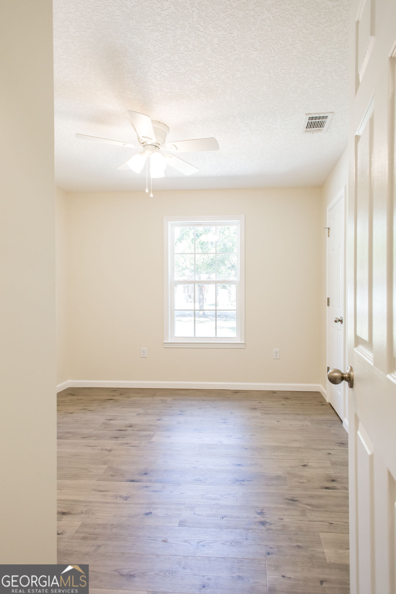 121 Union Street Property Photo 13