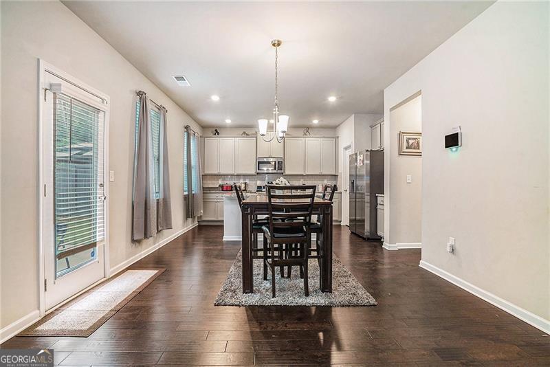 7255 Gladstone Circle Property Photo 11