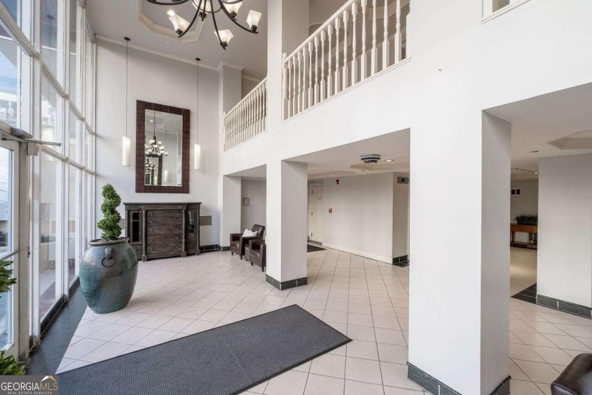 2479 Peachtree Road Ne # 912 Property Photo 8