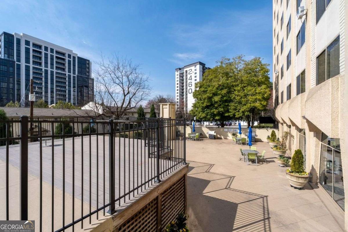 2479 Peachtree Road Ne # 912 Property Photo 33