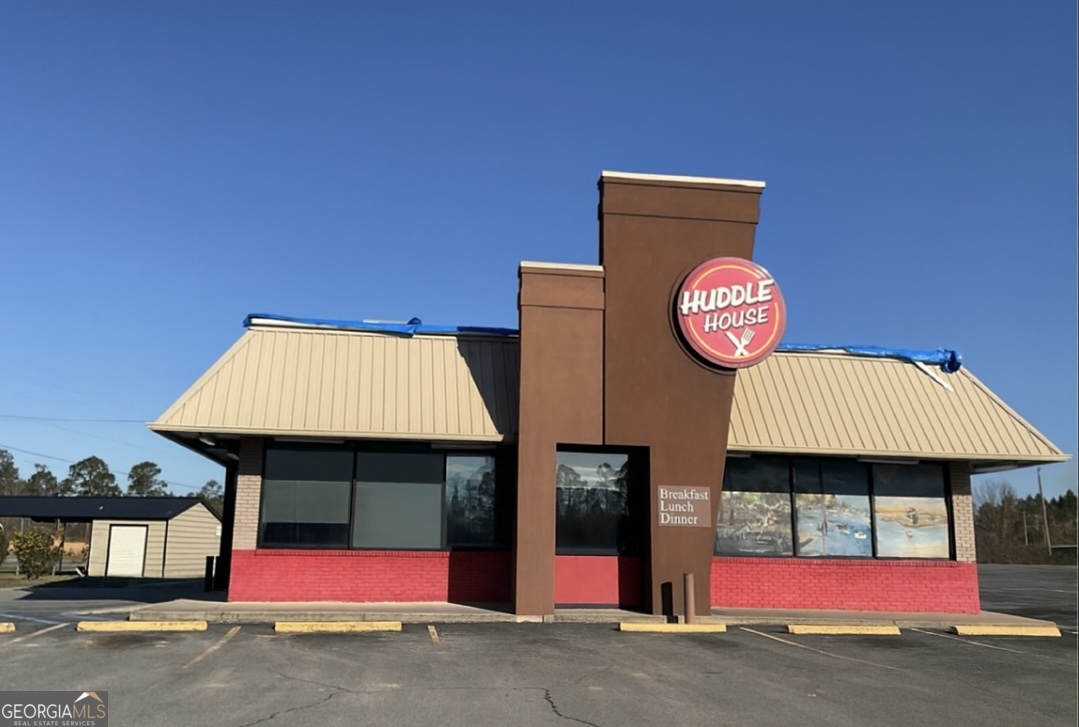 890 W Dame Avenue Property Photo 1