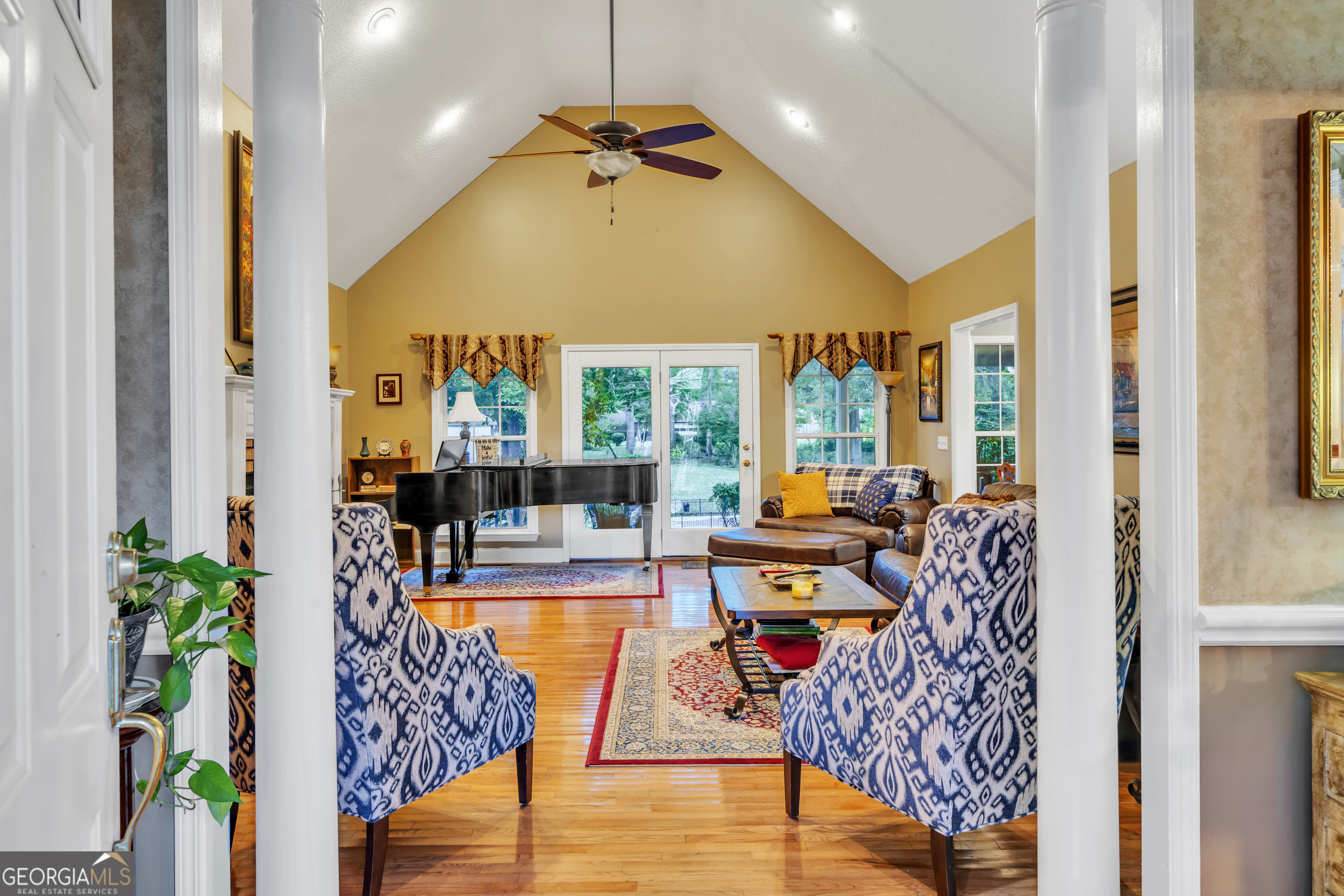 112 Scotsburg Drive Property Photo 8