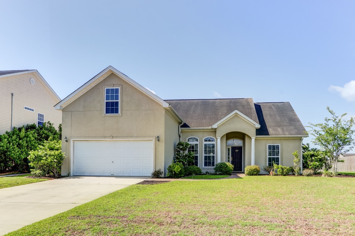 107 Willow Point Circle Property Photo 1