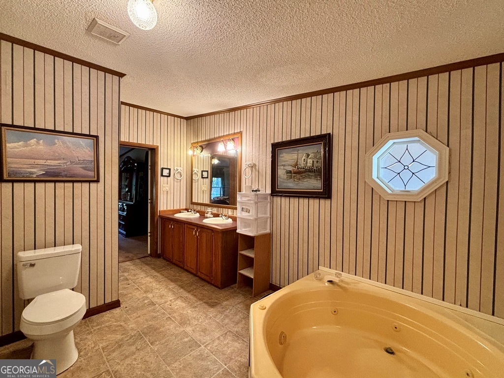 40 David Powell Road Property Photo 25