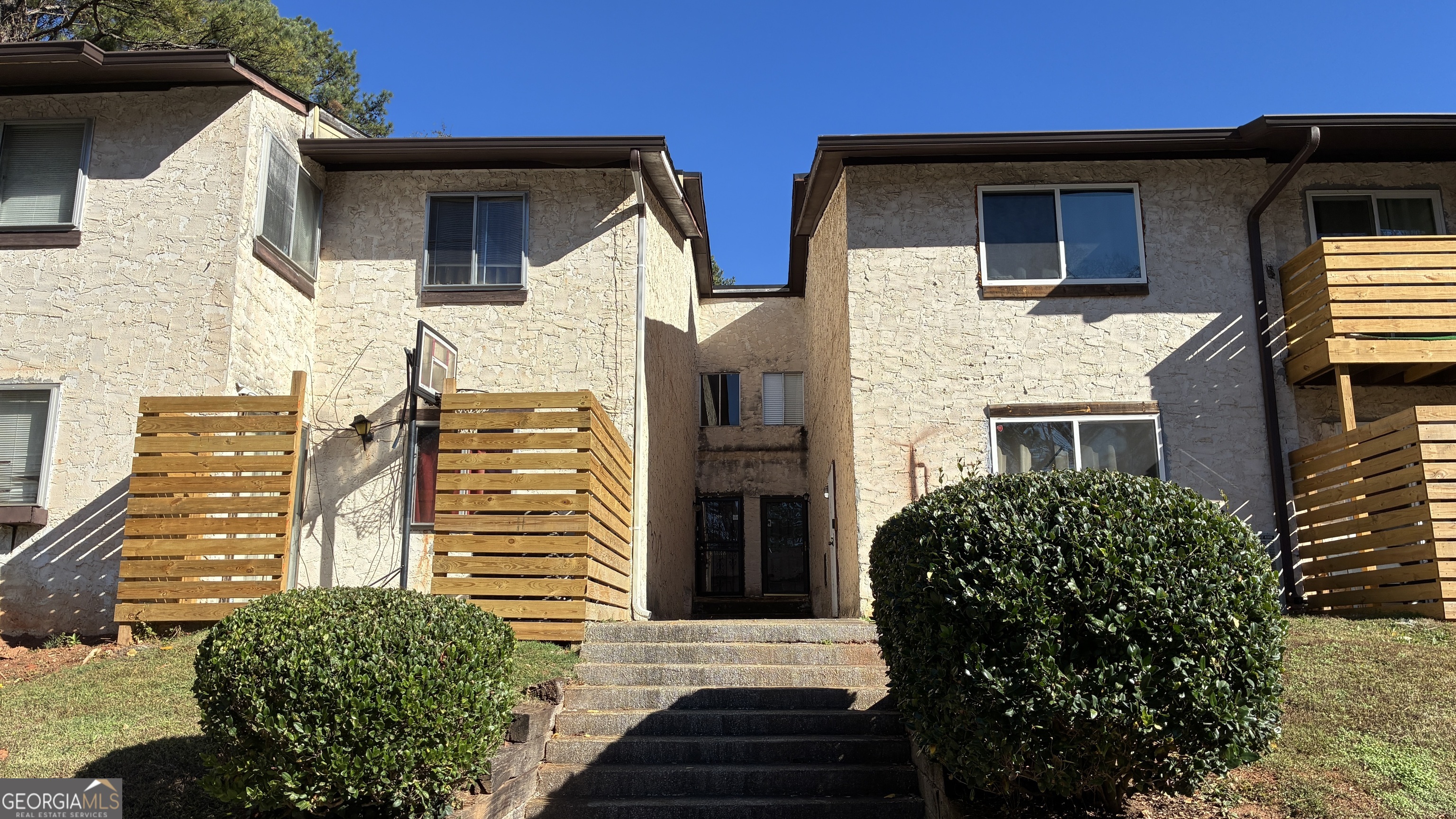 3800 Kensingwood Trace Property Photo 1