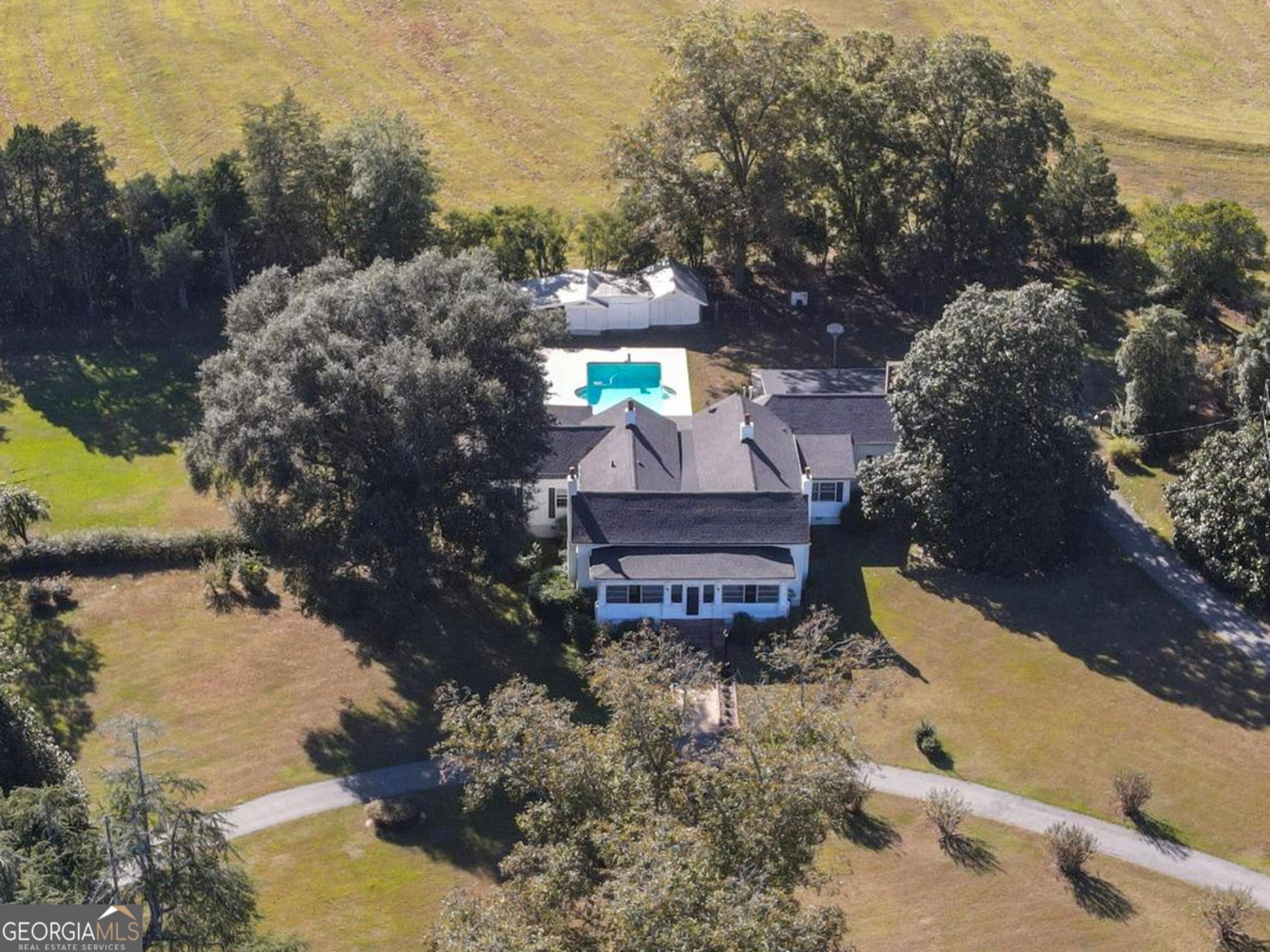 2521 Vinson Highway Se Property Photo 1