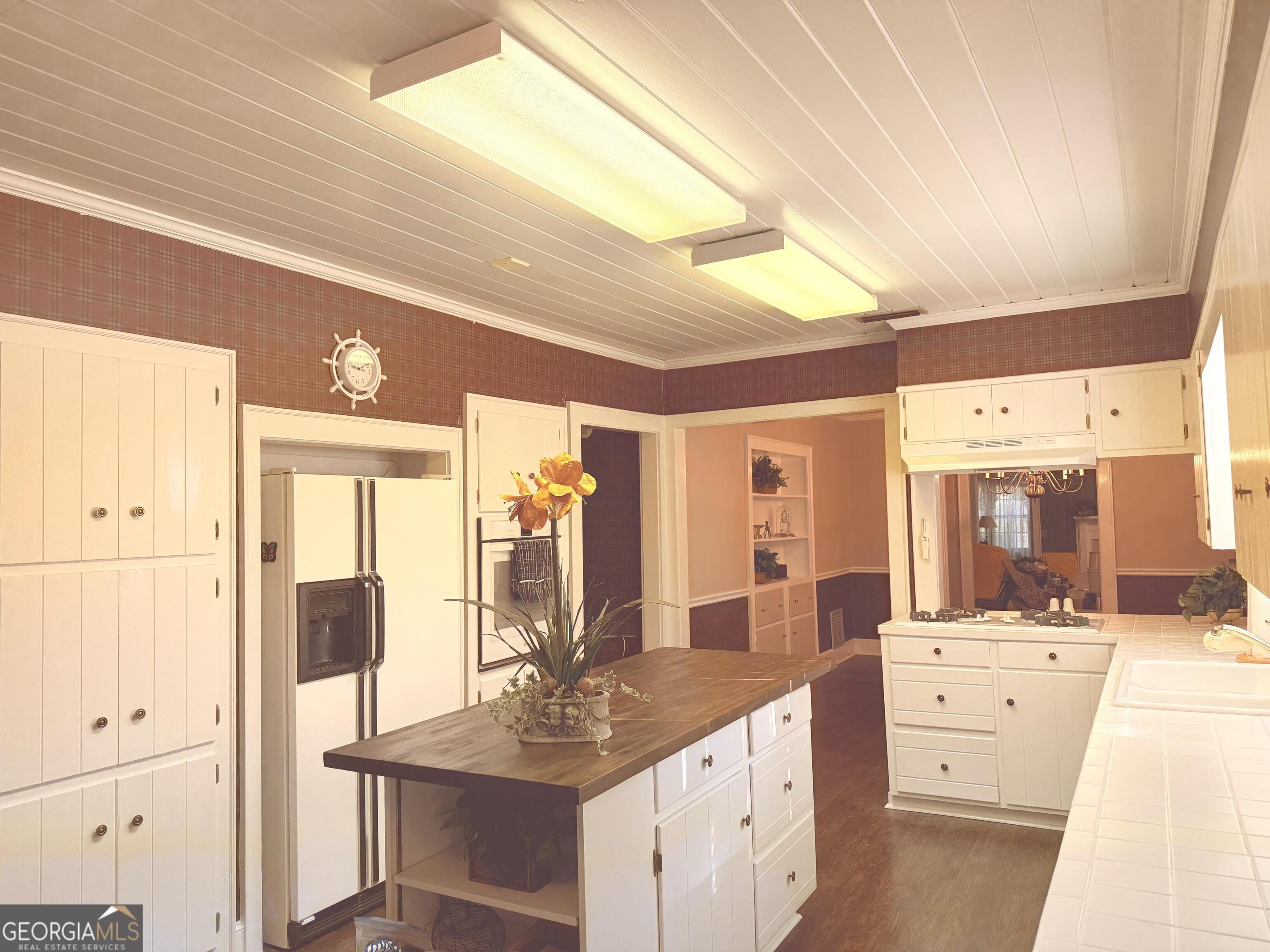 1309 S Dogwood Drive Property Photo 6