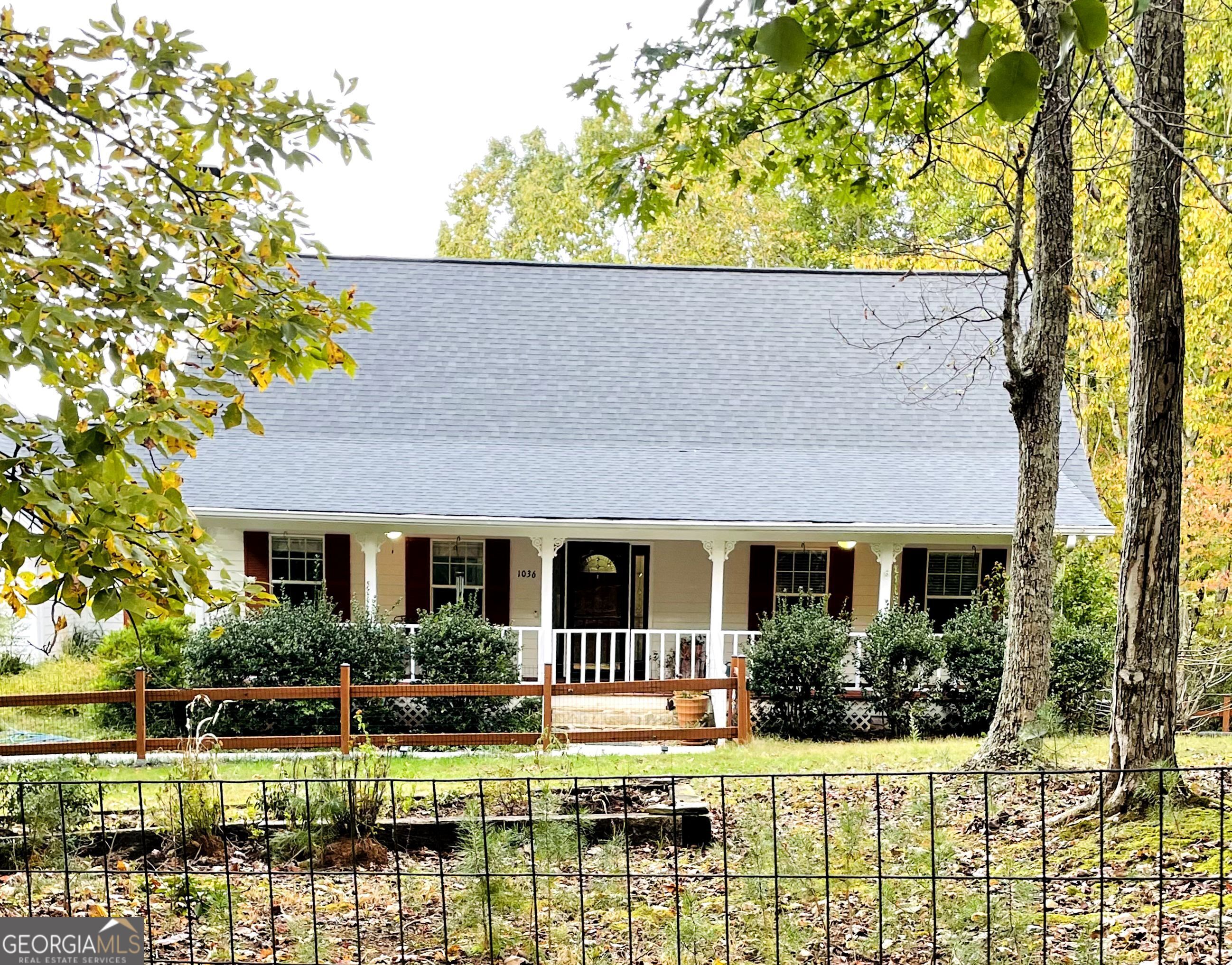 1036 Wards Creek Drive Property Photo 1