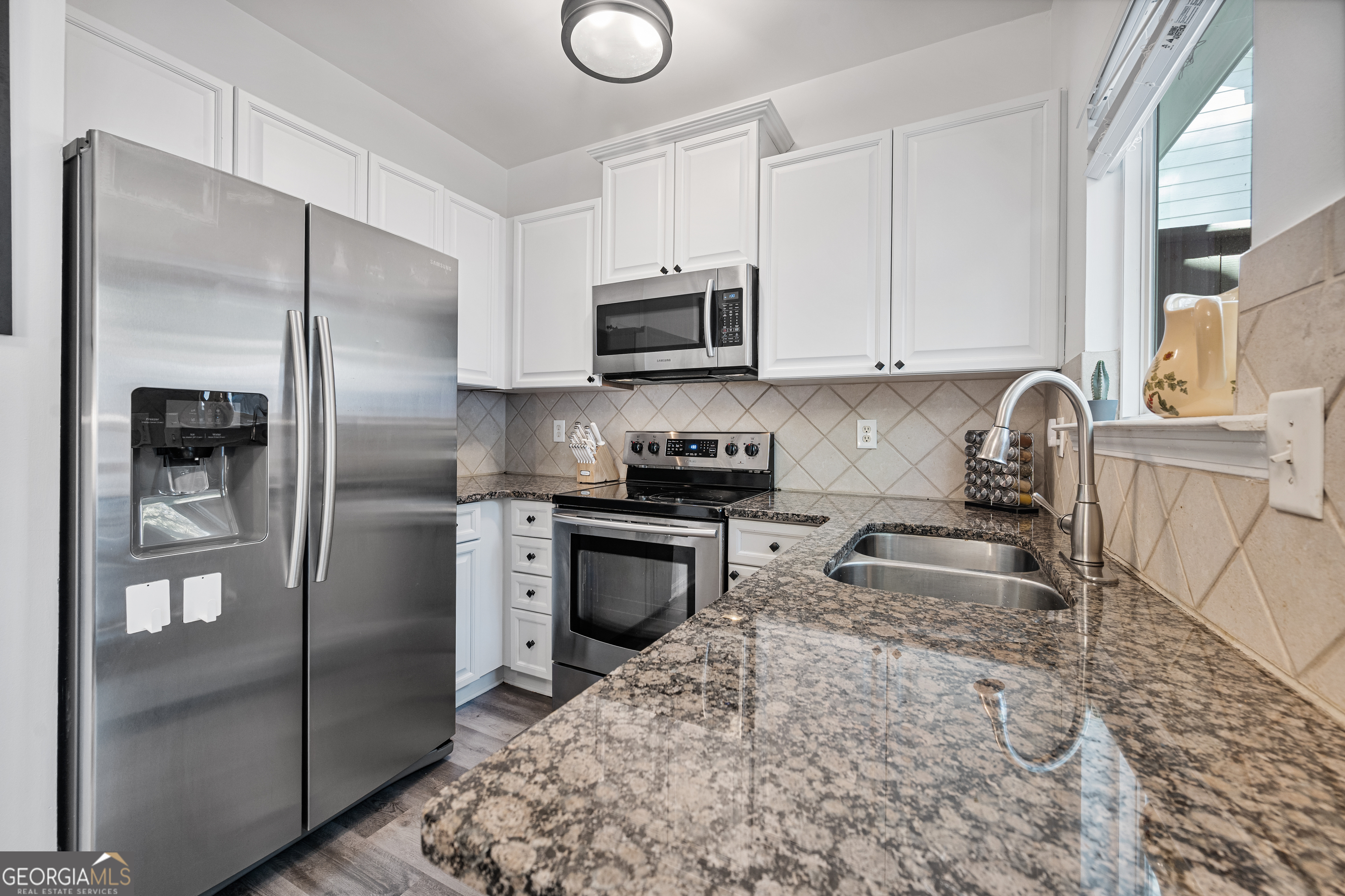 1020 Liberty Parkway Nw Property Photo 17