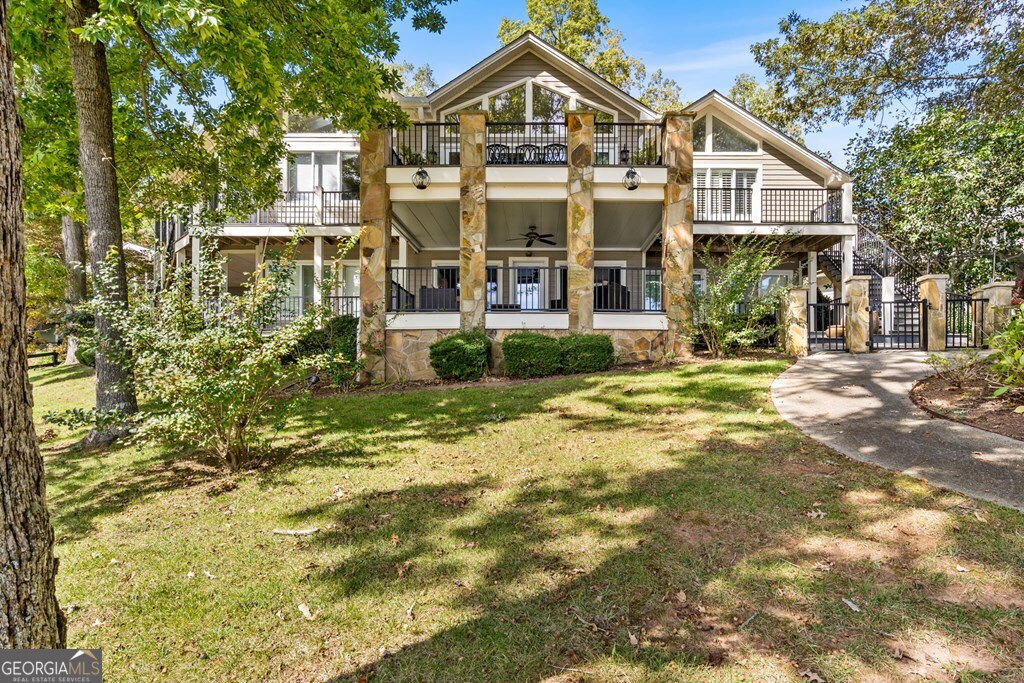 1370 Heathers Cove Circle Property Photo 1