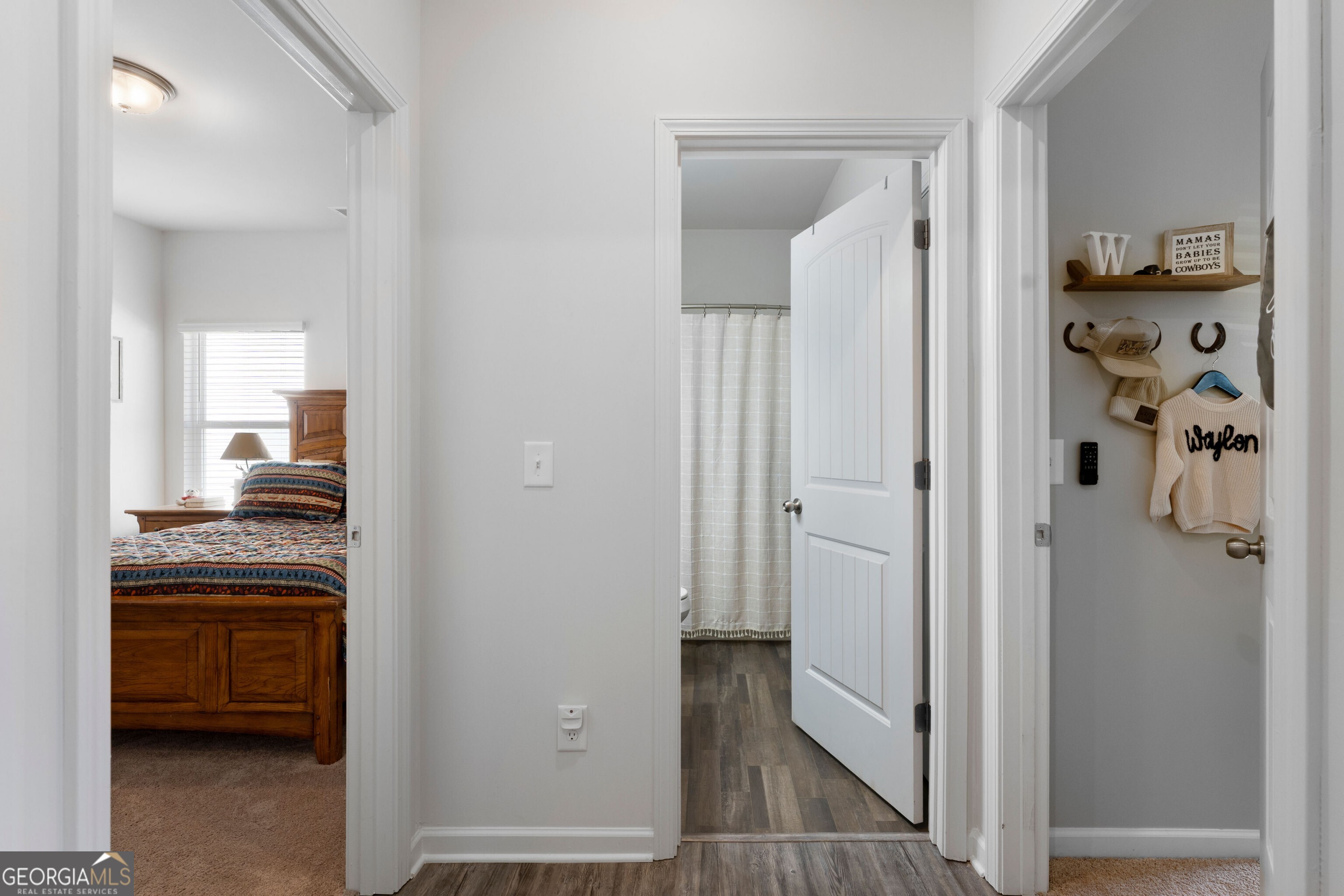 225 Sycamore Drive Property Photo 8