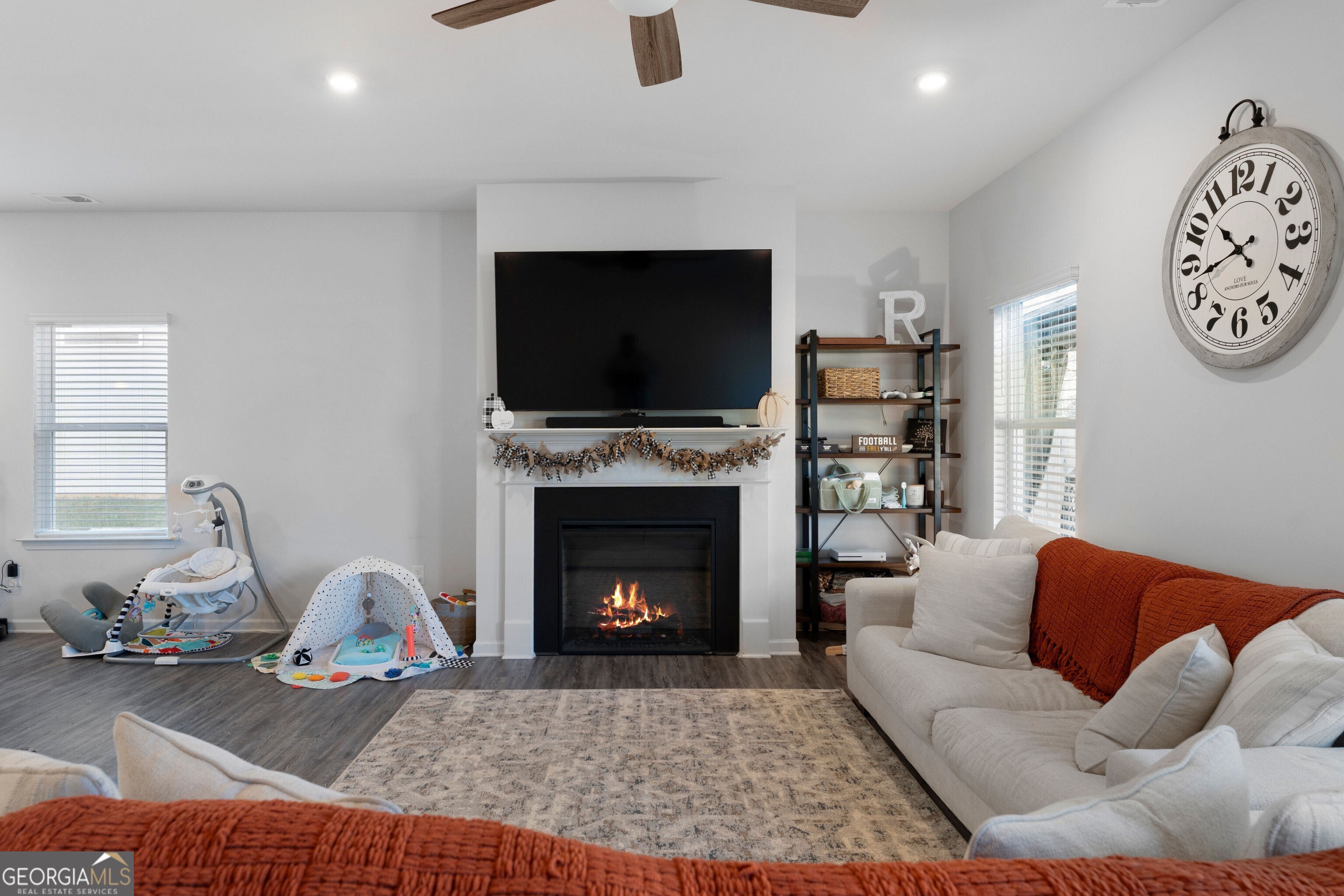 225 Sycamore Drive Property Photo 19