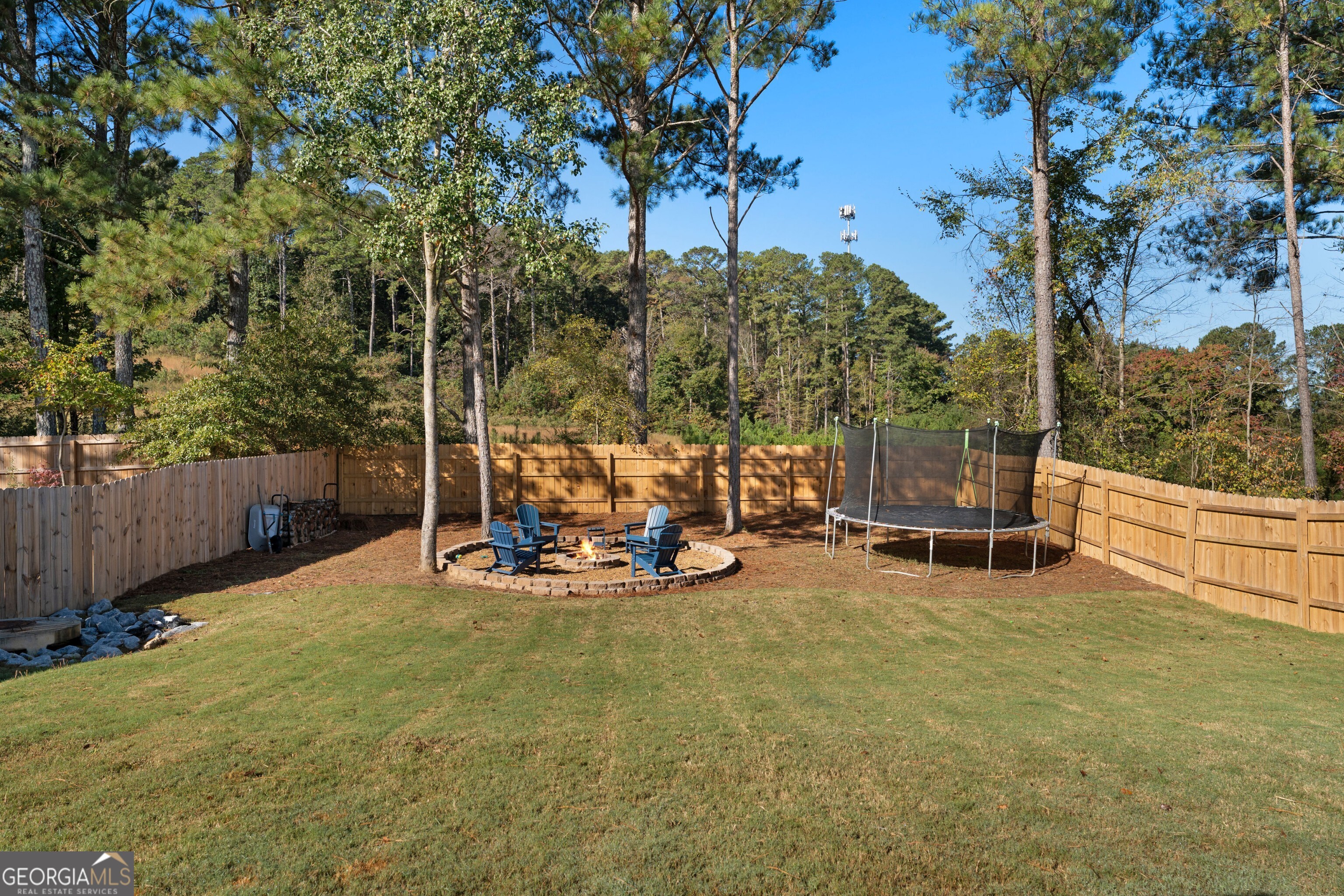 225 Sycamore Drive Property Photo 29