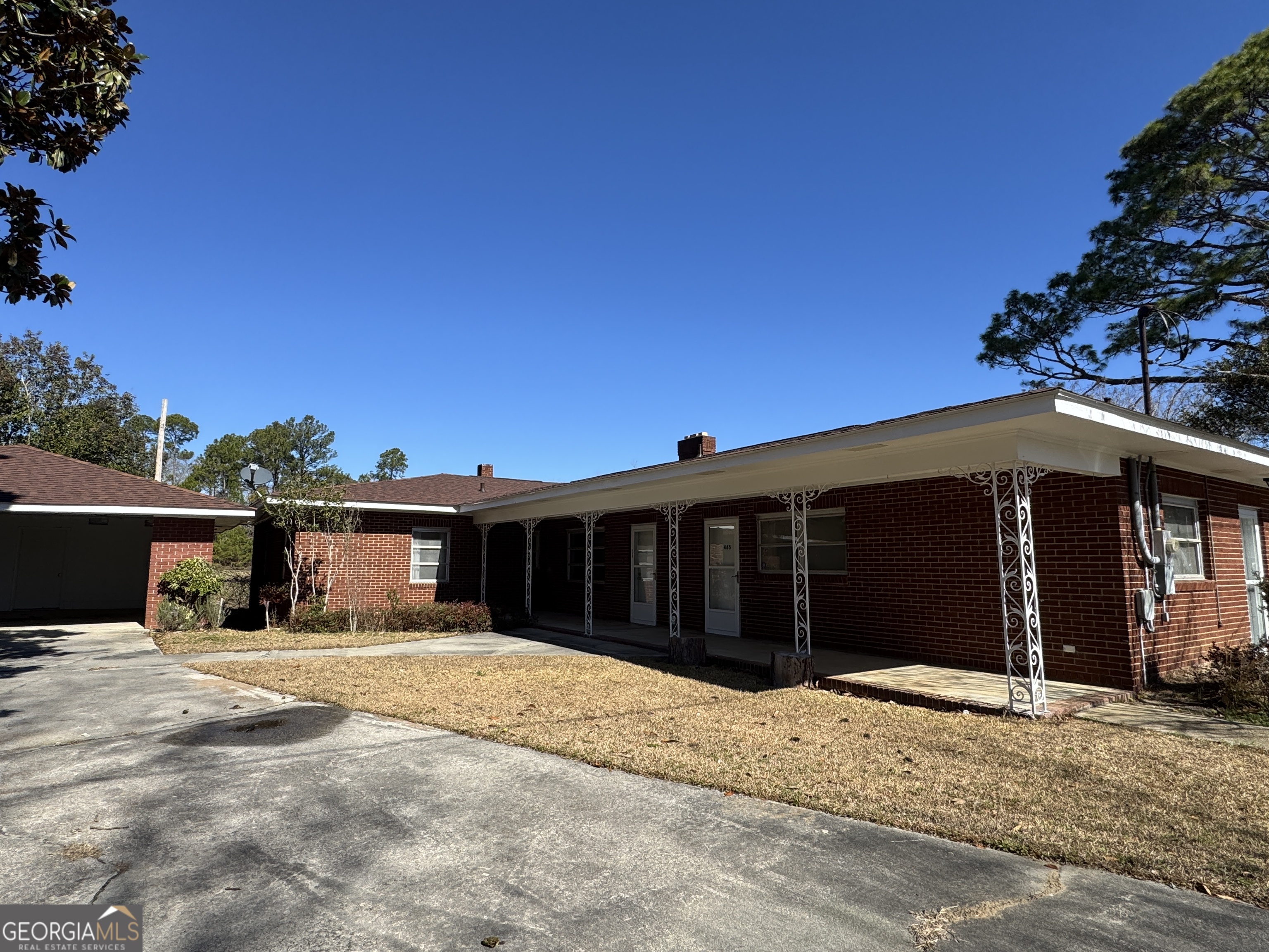 465 Cedar Street Property Photo 2