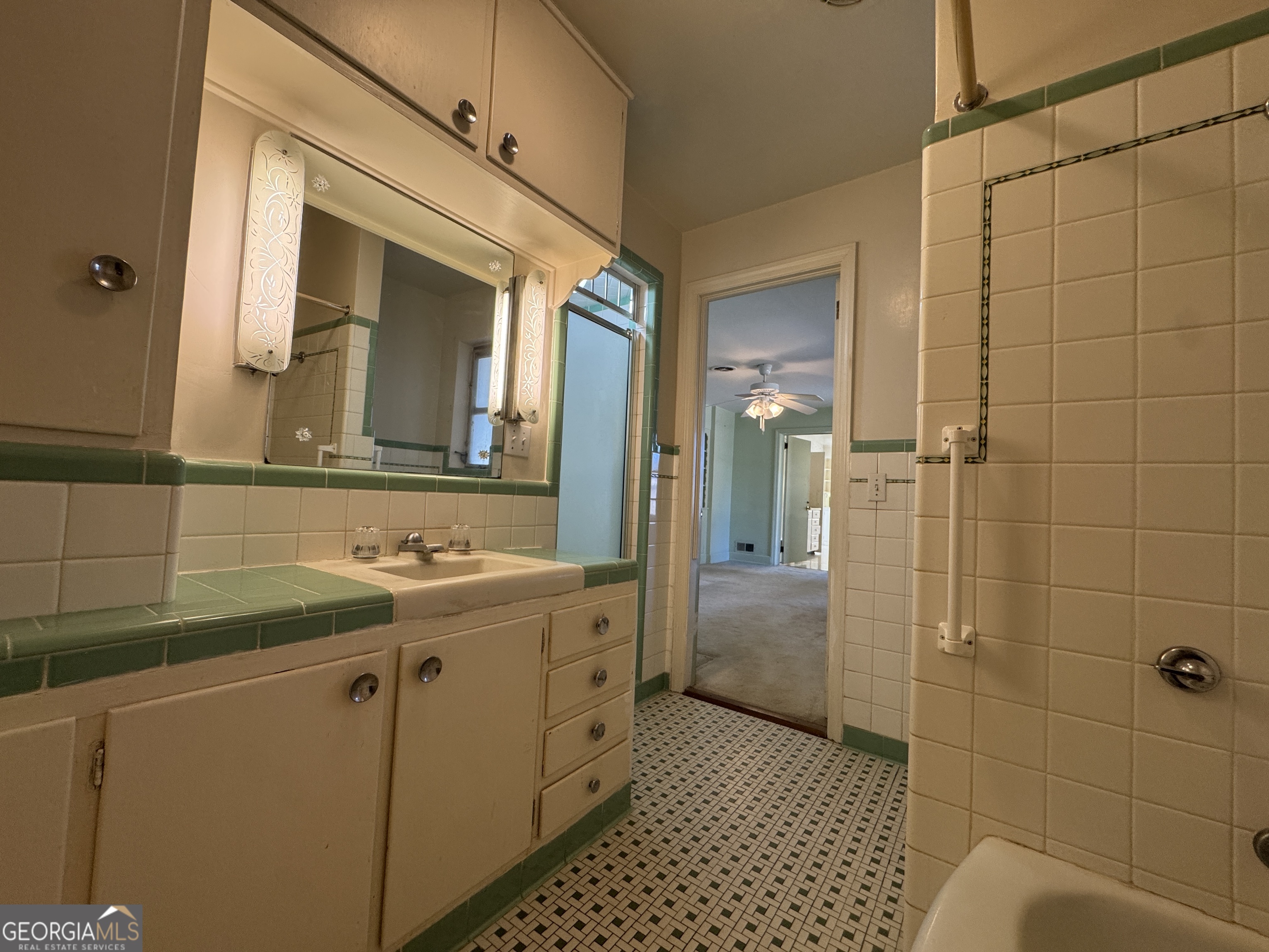 465 Cedar Street Property Photo 16