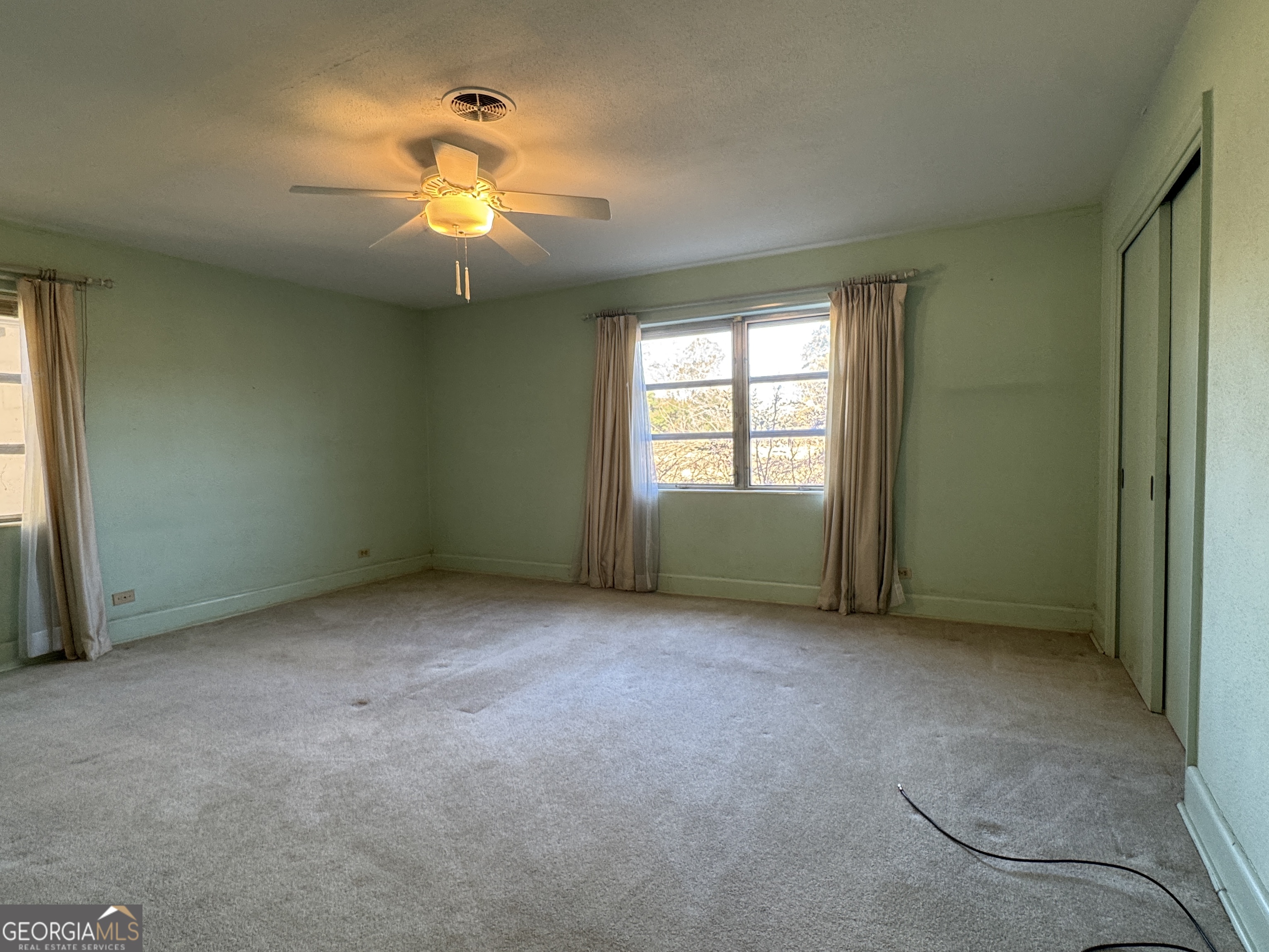 465 Cedar Street Property Photo 23