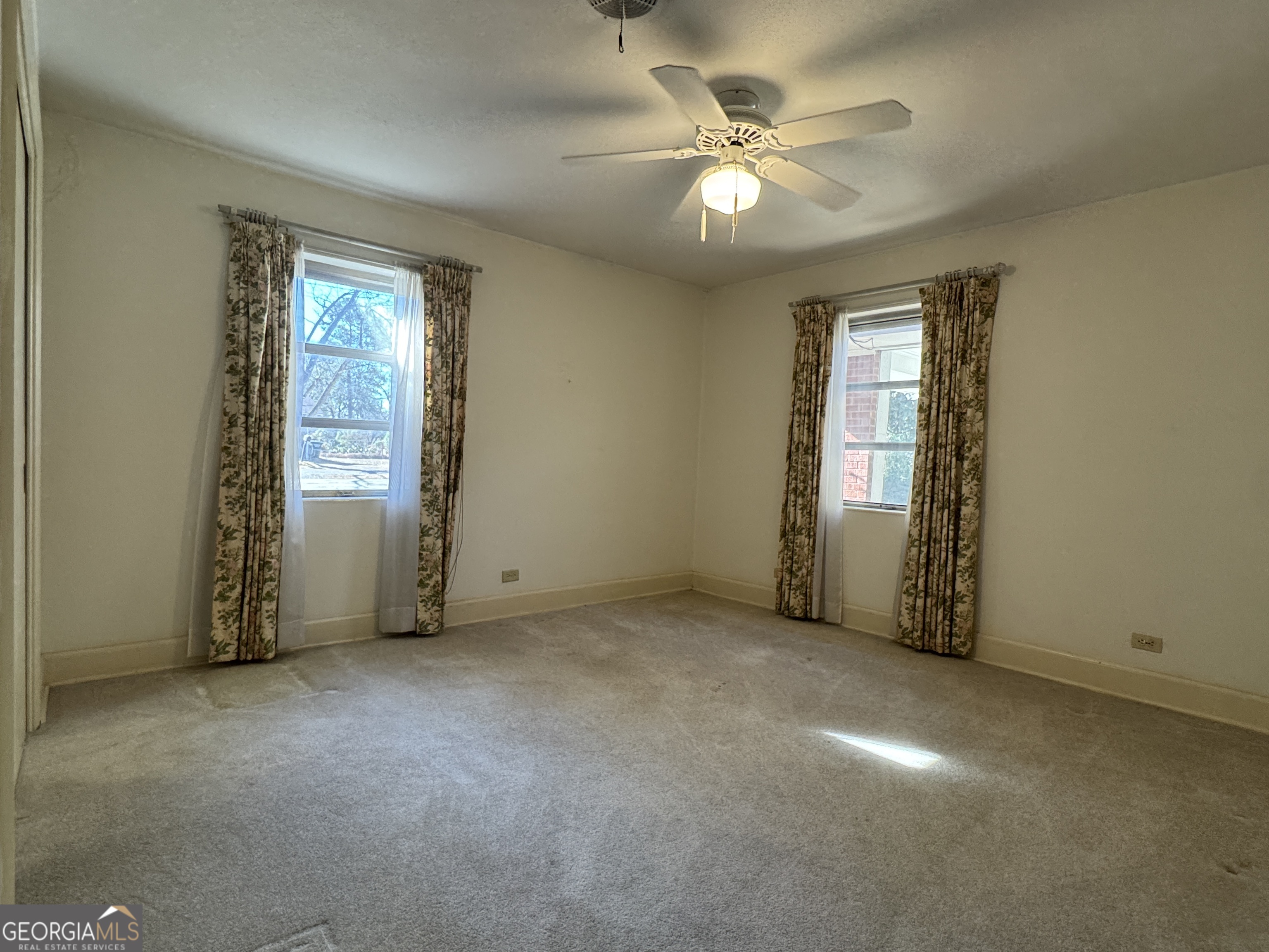 465 Cedar Street Property Photo 25