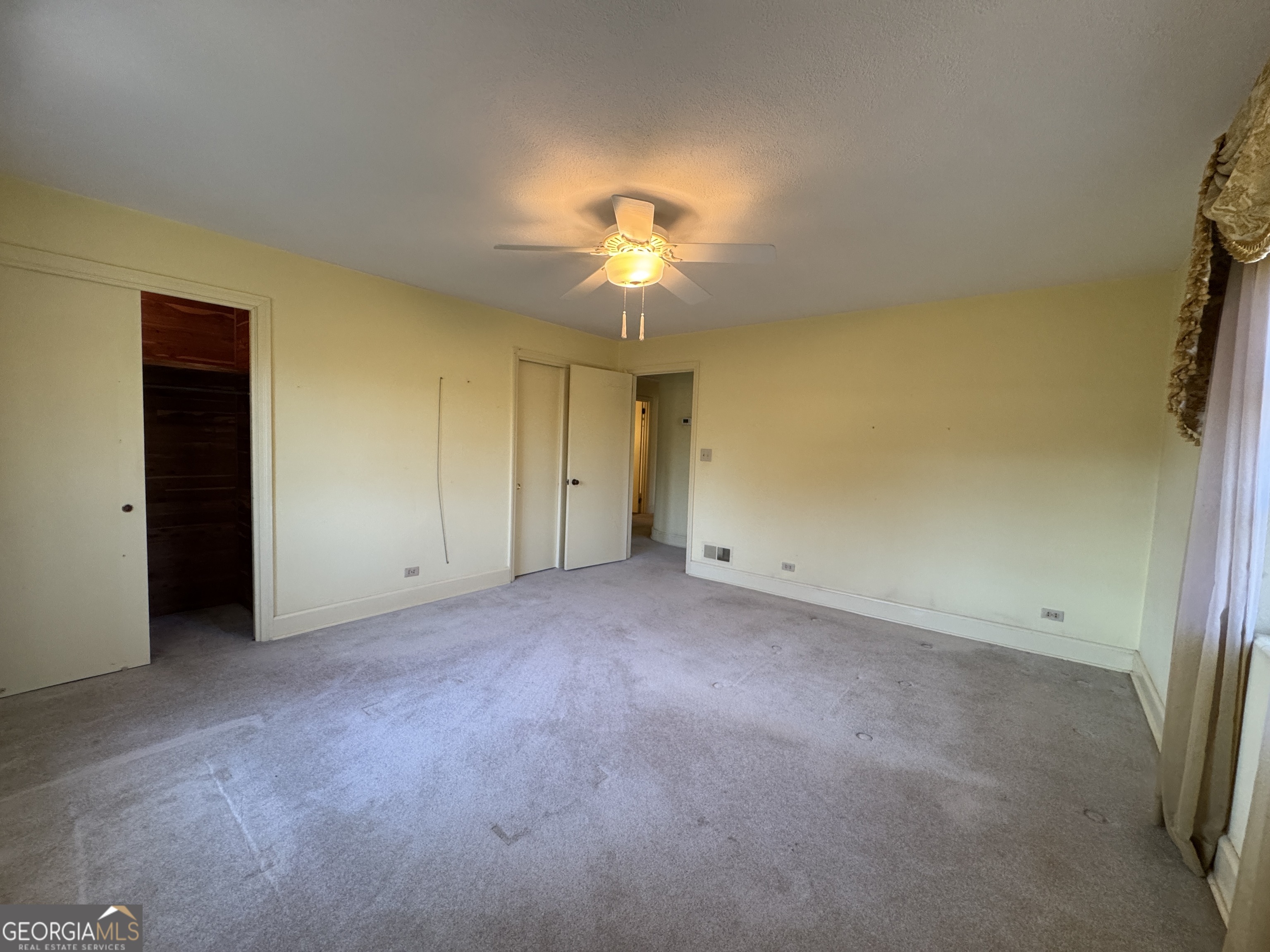 465 Cedar Street Property Photo 28