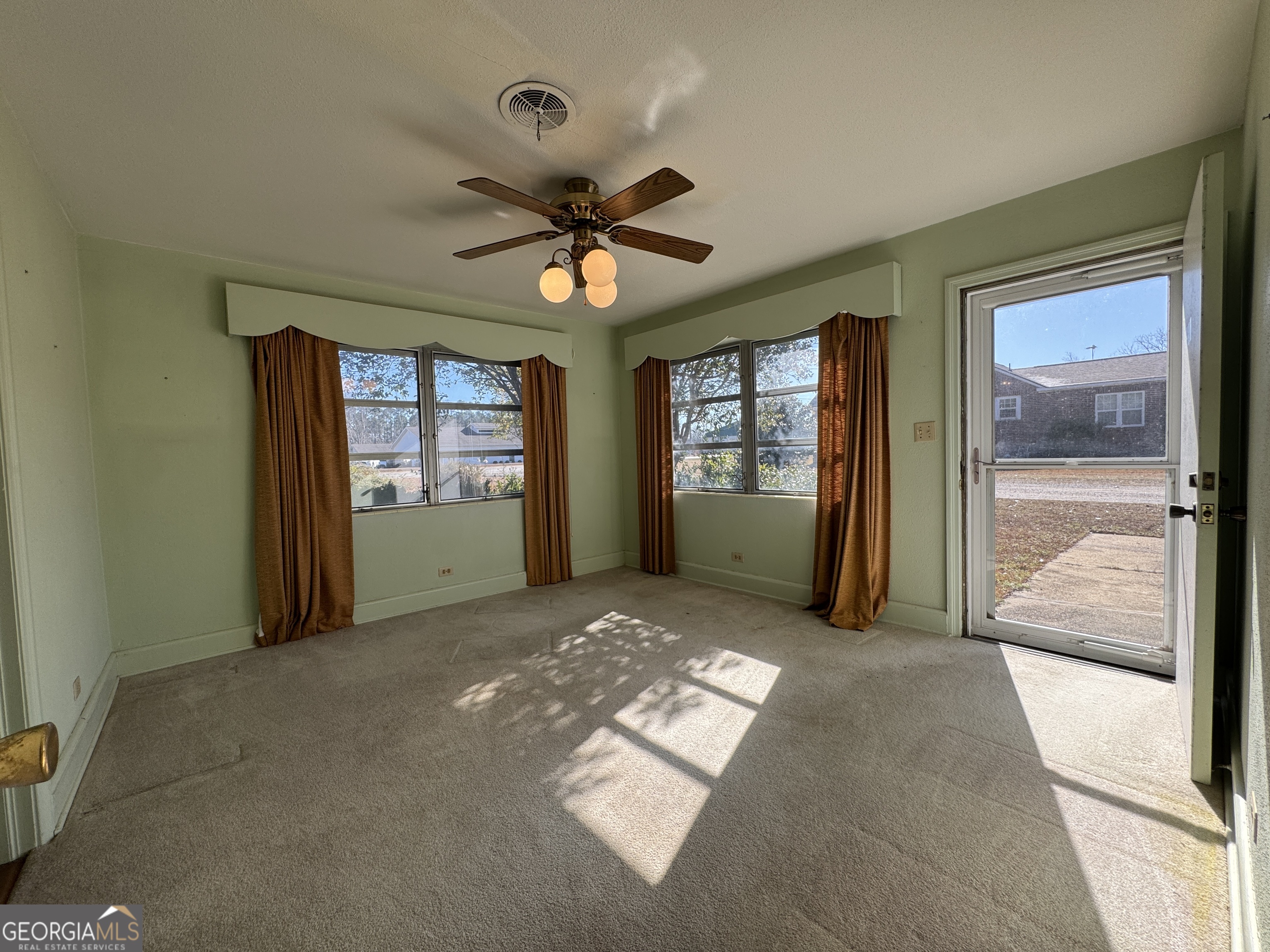 465 Cedar Street Property Photo 42