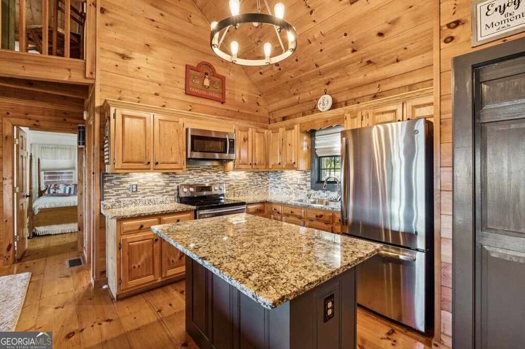 1225 Walnut Ridge Property Photo 14