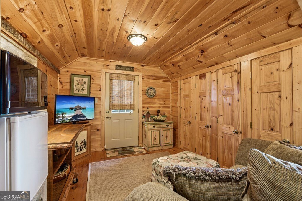 1225 Walnut Ridge Property Photo 45
