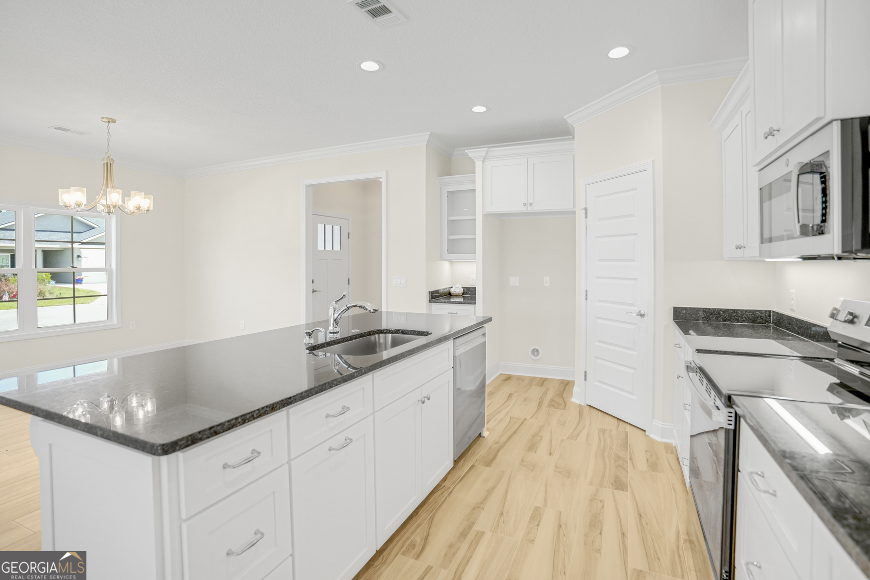 177 The Villas Way Property Photo 5