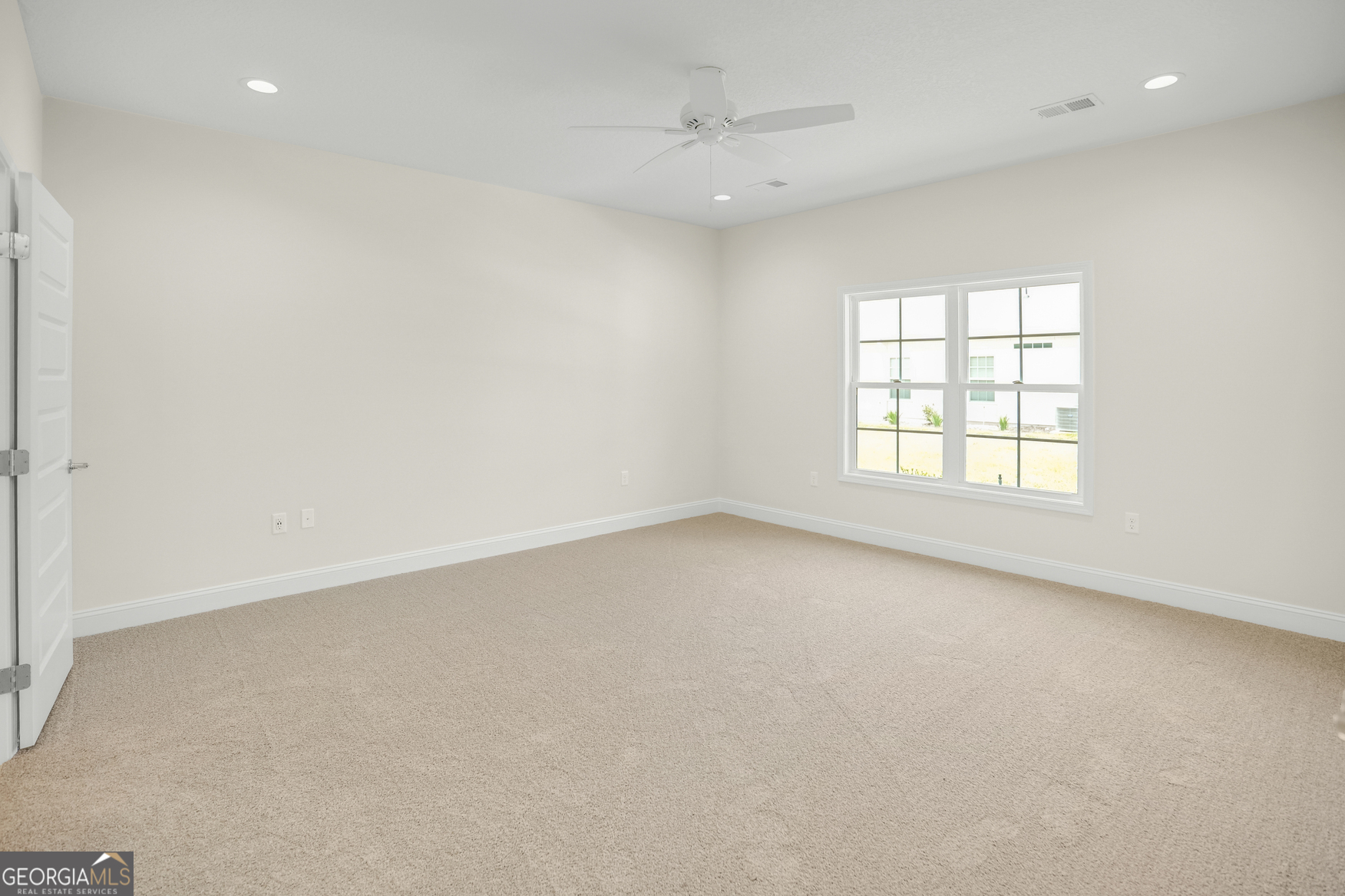177 The Villas Way Property Photo 13