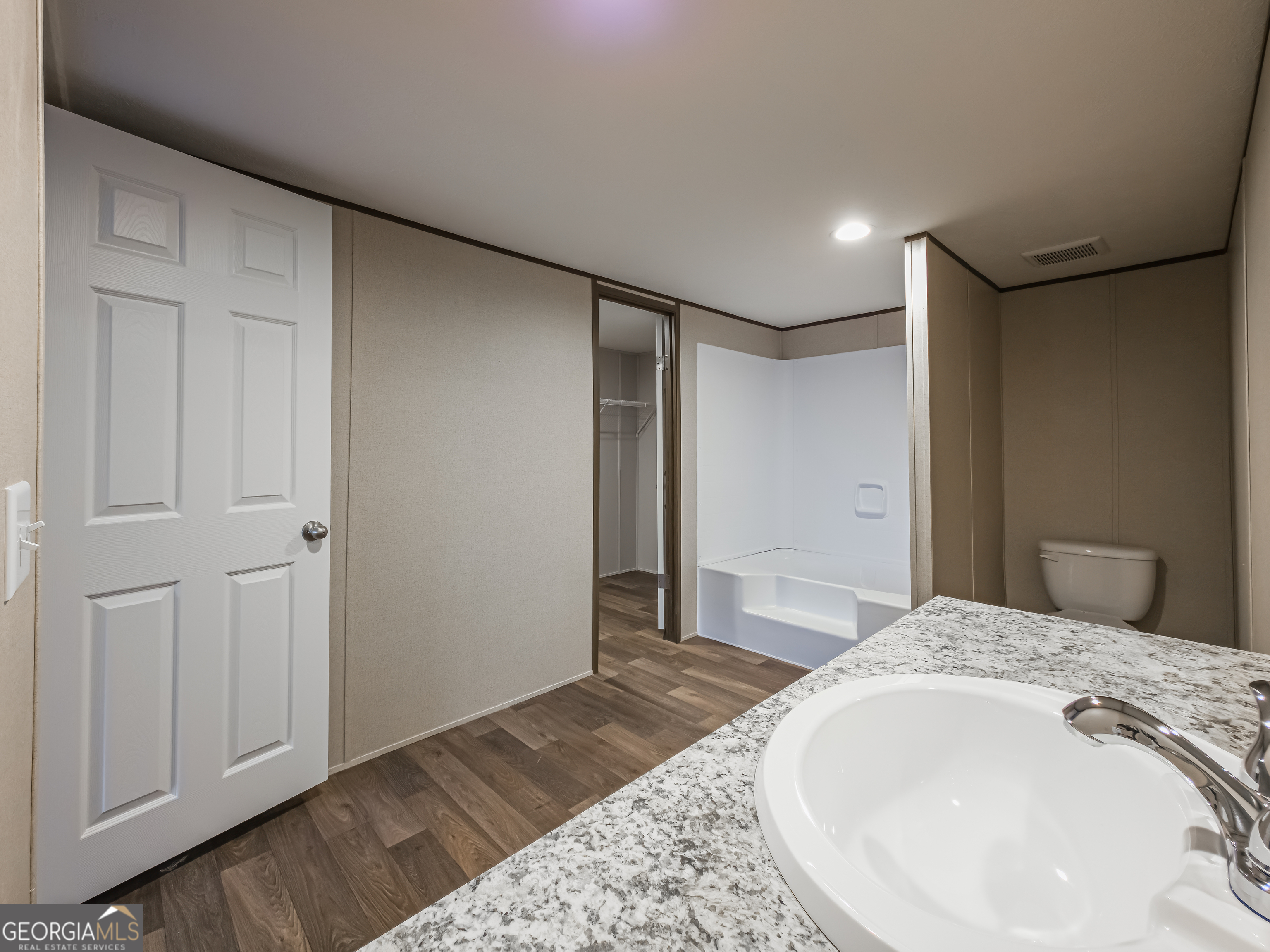 112 Courtney Circle Property Photo 20