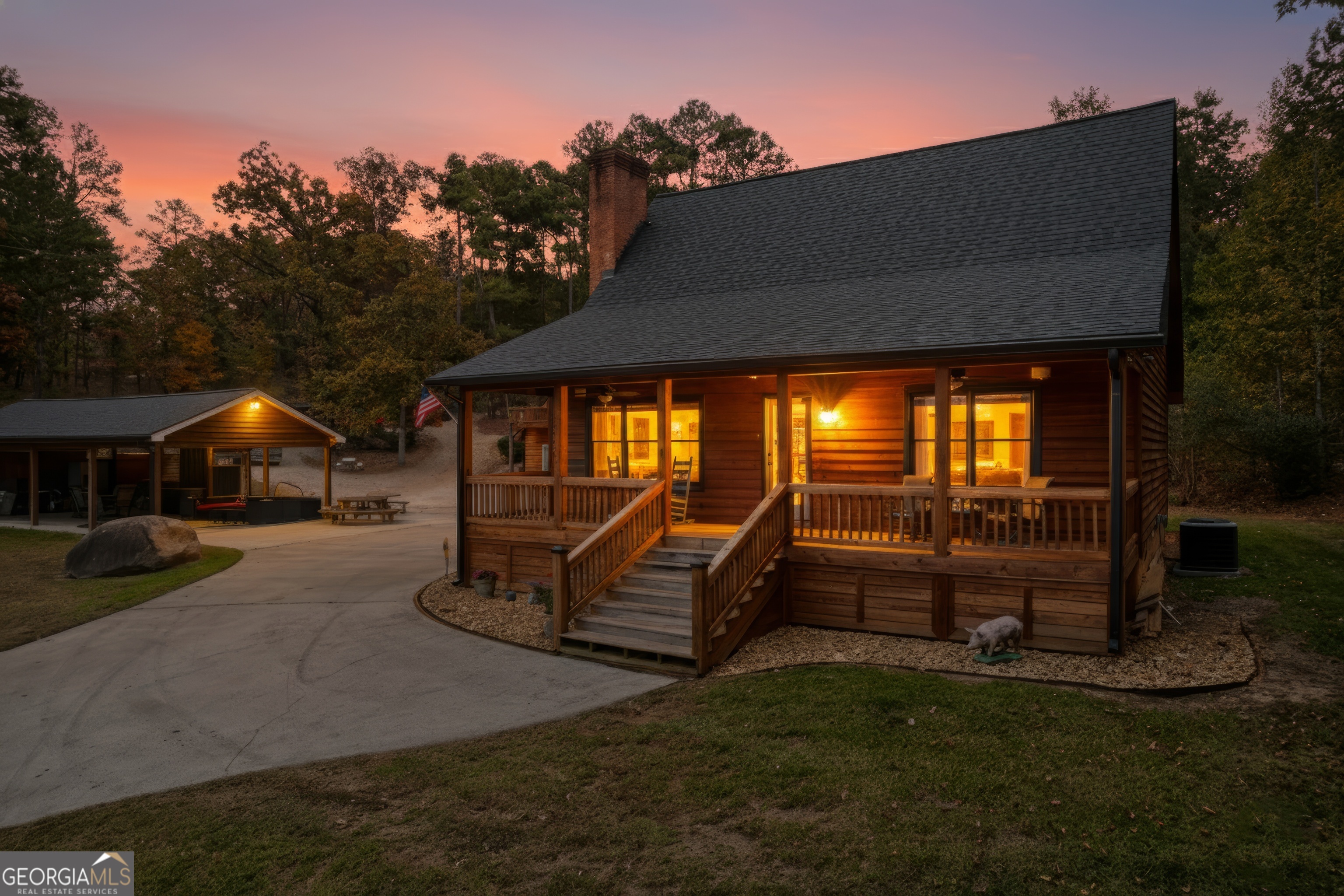 63 Tomahawk Drive Property Photo 1