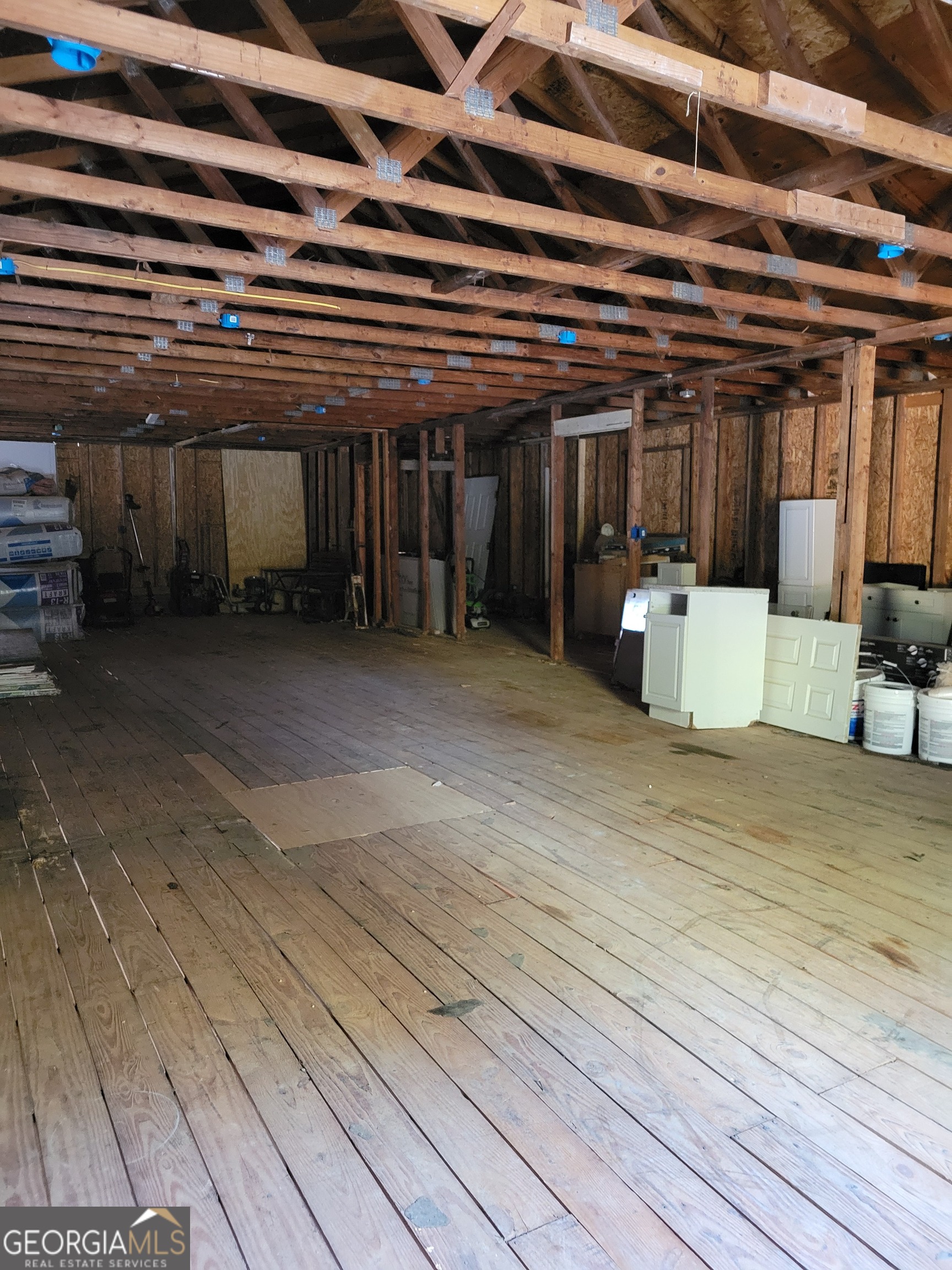 5372 Bryant Boulevard Property Photo 10