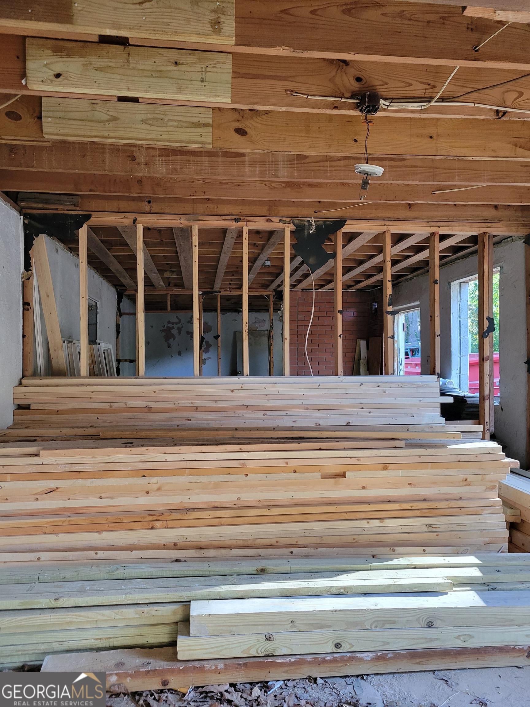 5372 Bryant Boulevard Property Photo 17