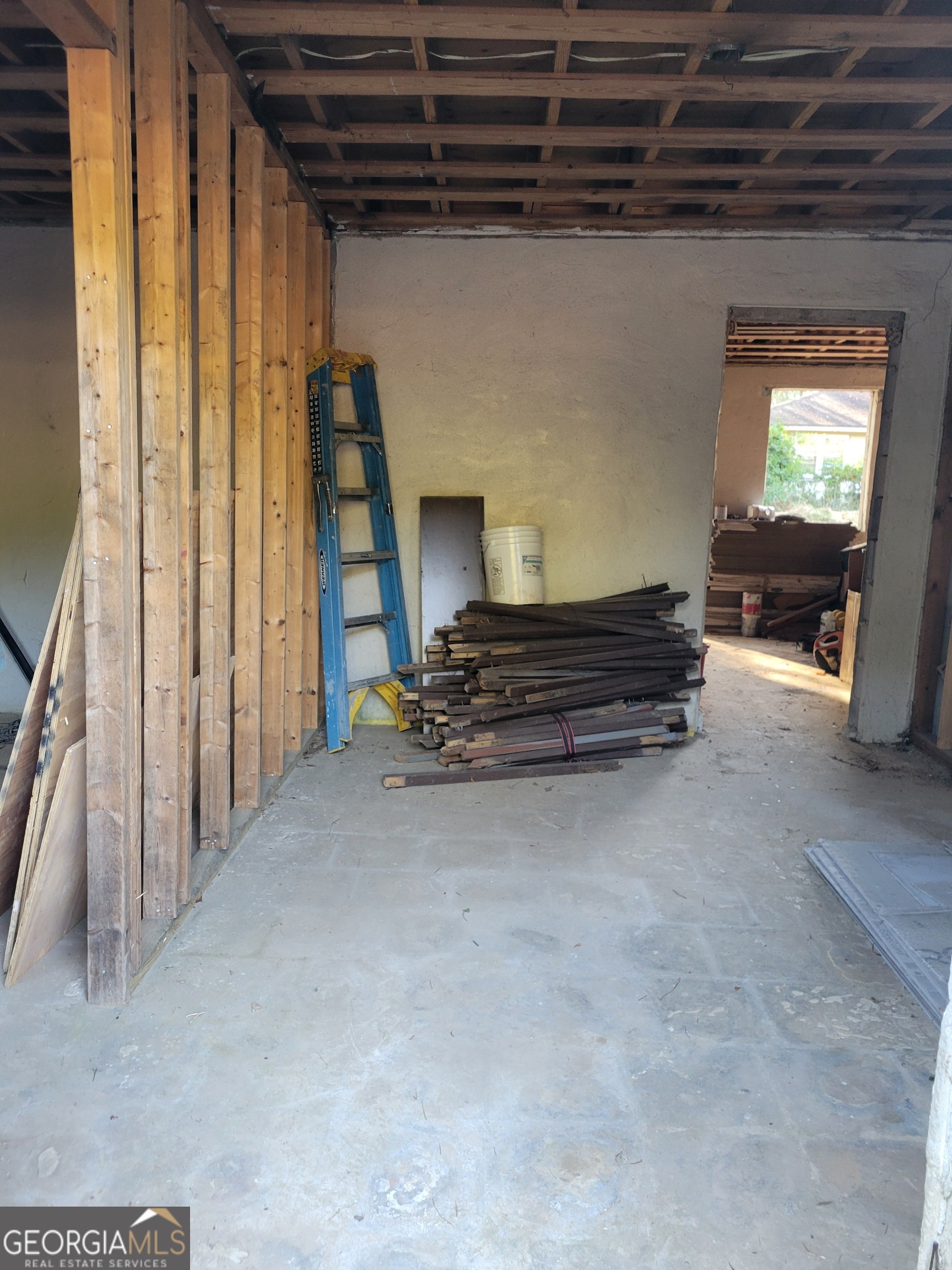 5372 Bryant Boulevard Property Photo 22
