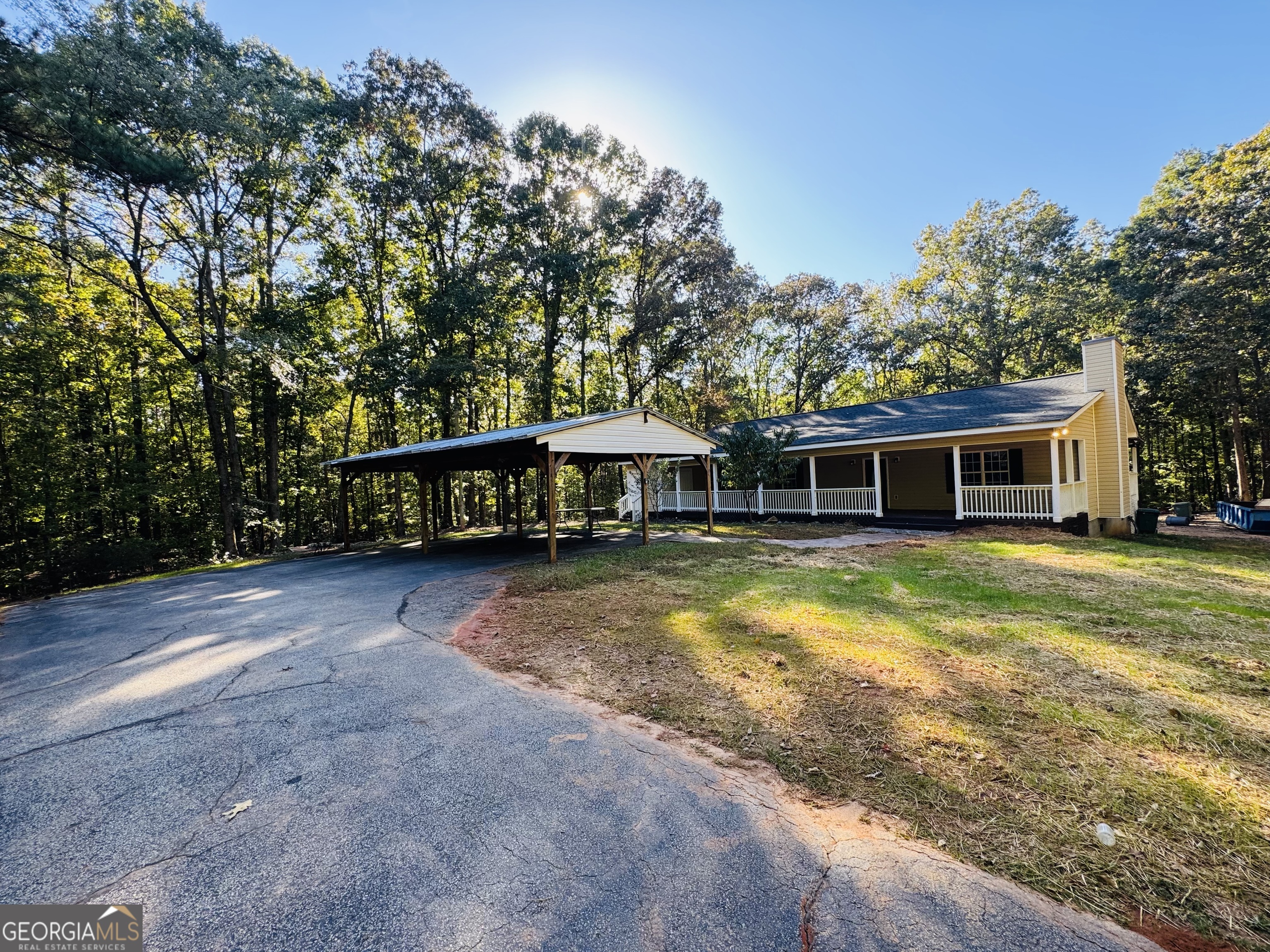1516 Stark Road Property Photo 2