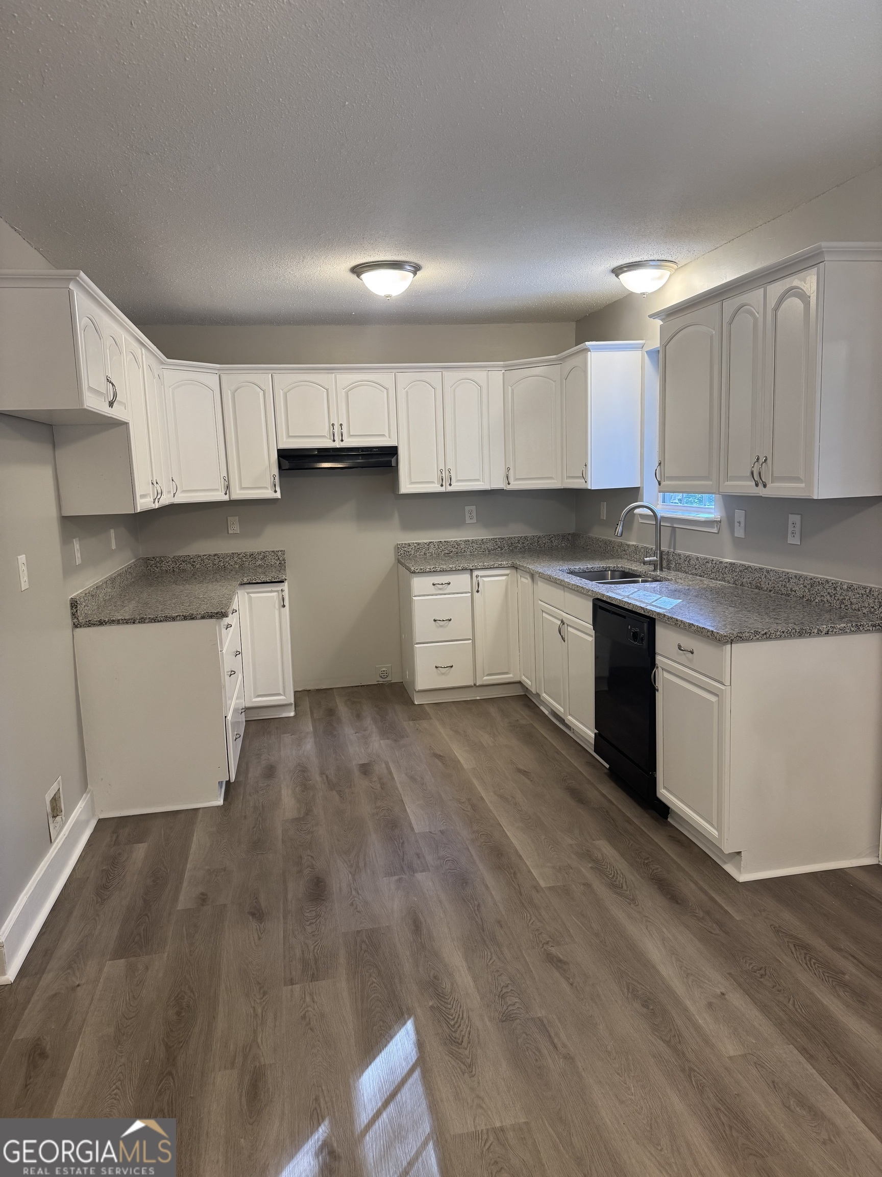 1516 Stark Road Property Photo 25