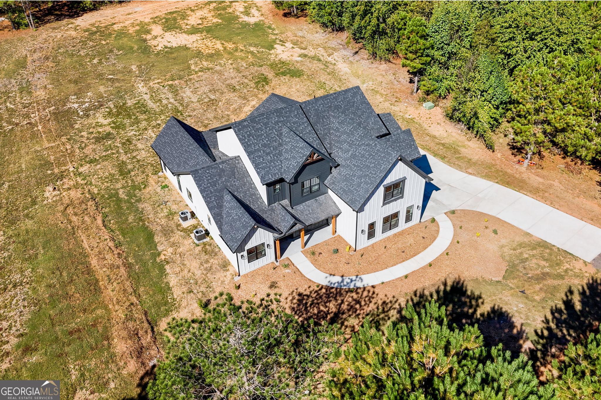 259 Massengale Road Property Photo 4