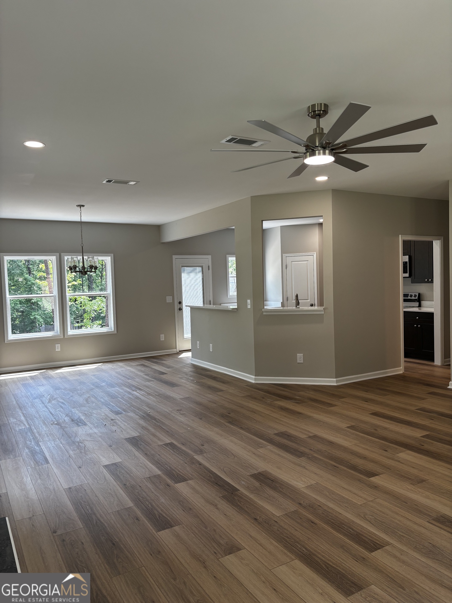 15 Oriole Circle Property Photo 5
