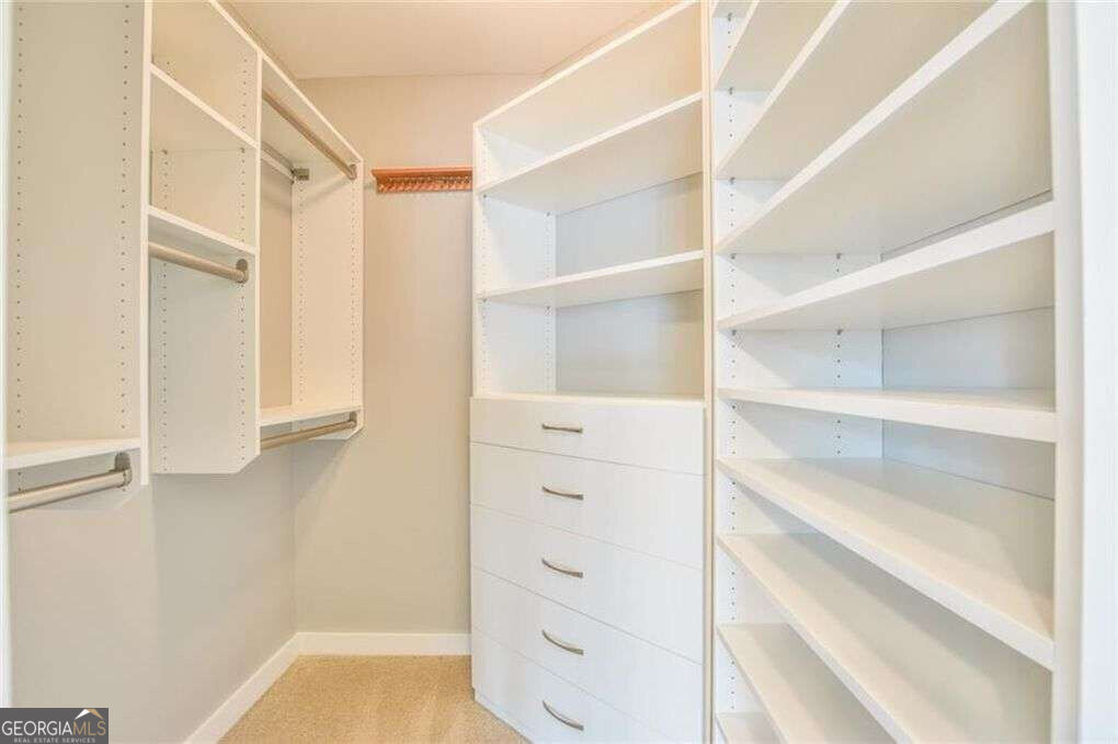 250 Pharr Road Ne # 2002 Property Photo 3
