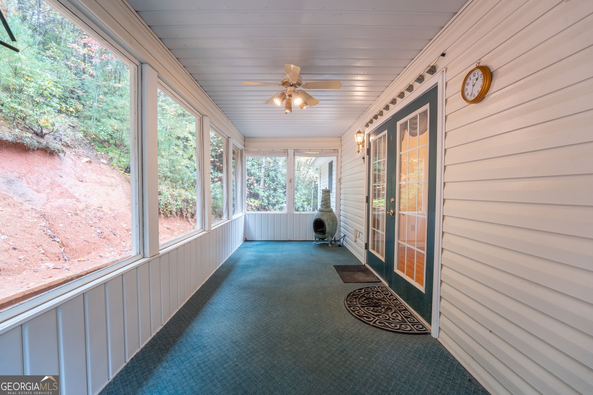 1327 Pinnacle Drive Property Photo 4