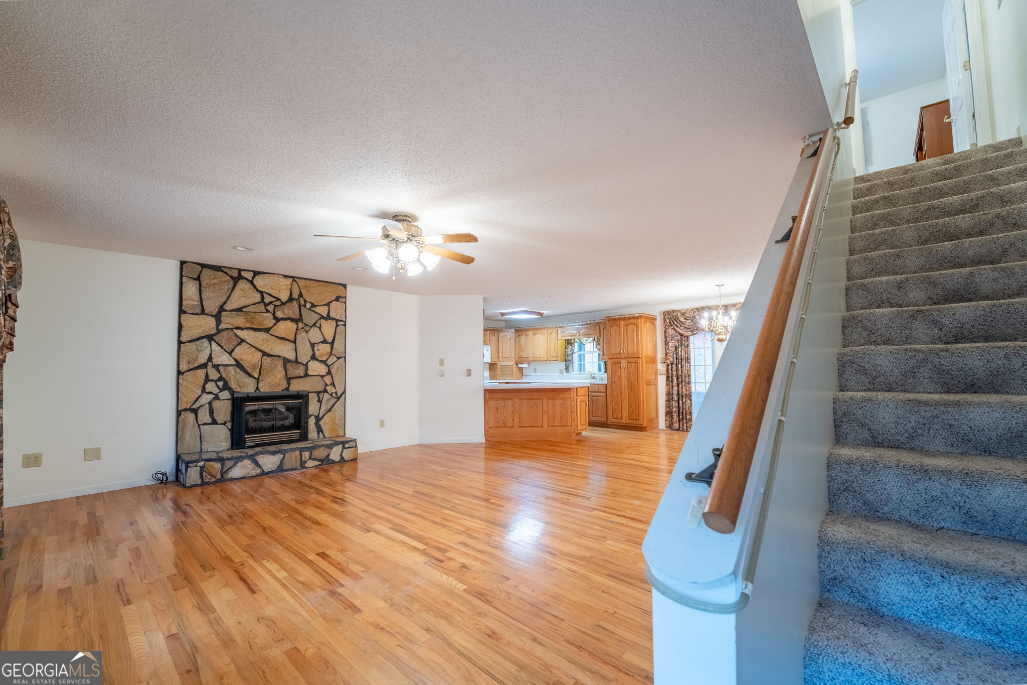 1327 Pinnacle Drive Property Photo 6