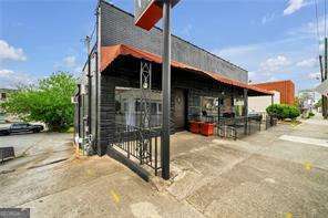 2805 E Point Street Property Photo 2