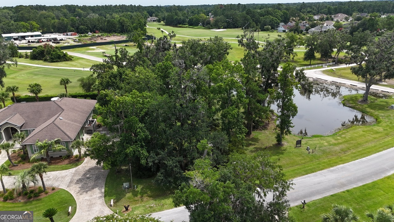 370 Oak Grove Island Drive Property Photo 2