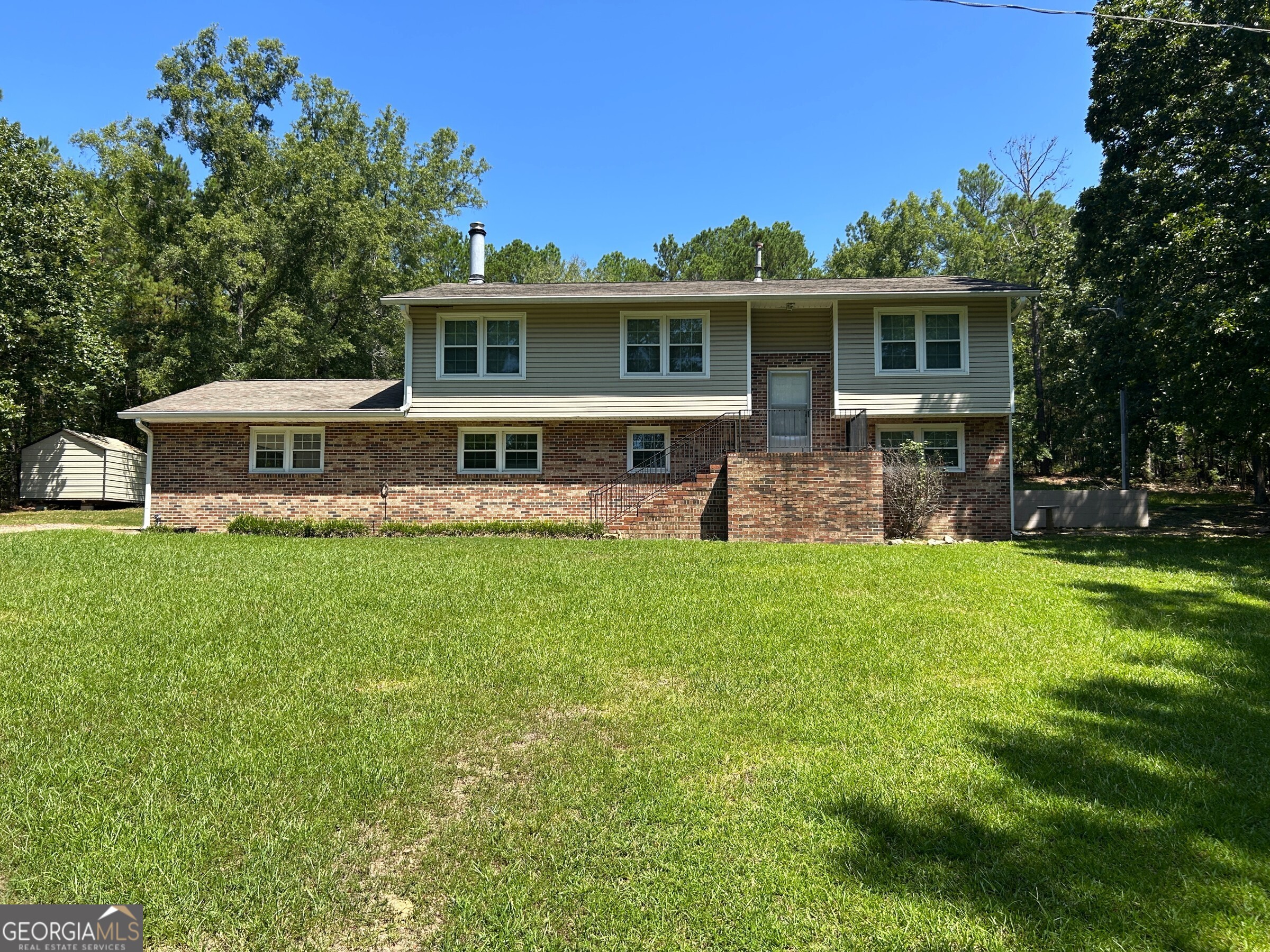 205 22 W Highway Property Photo 1