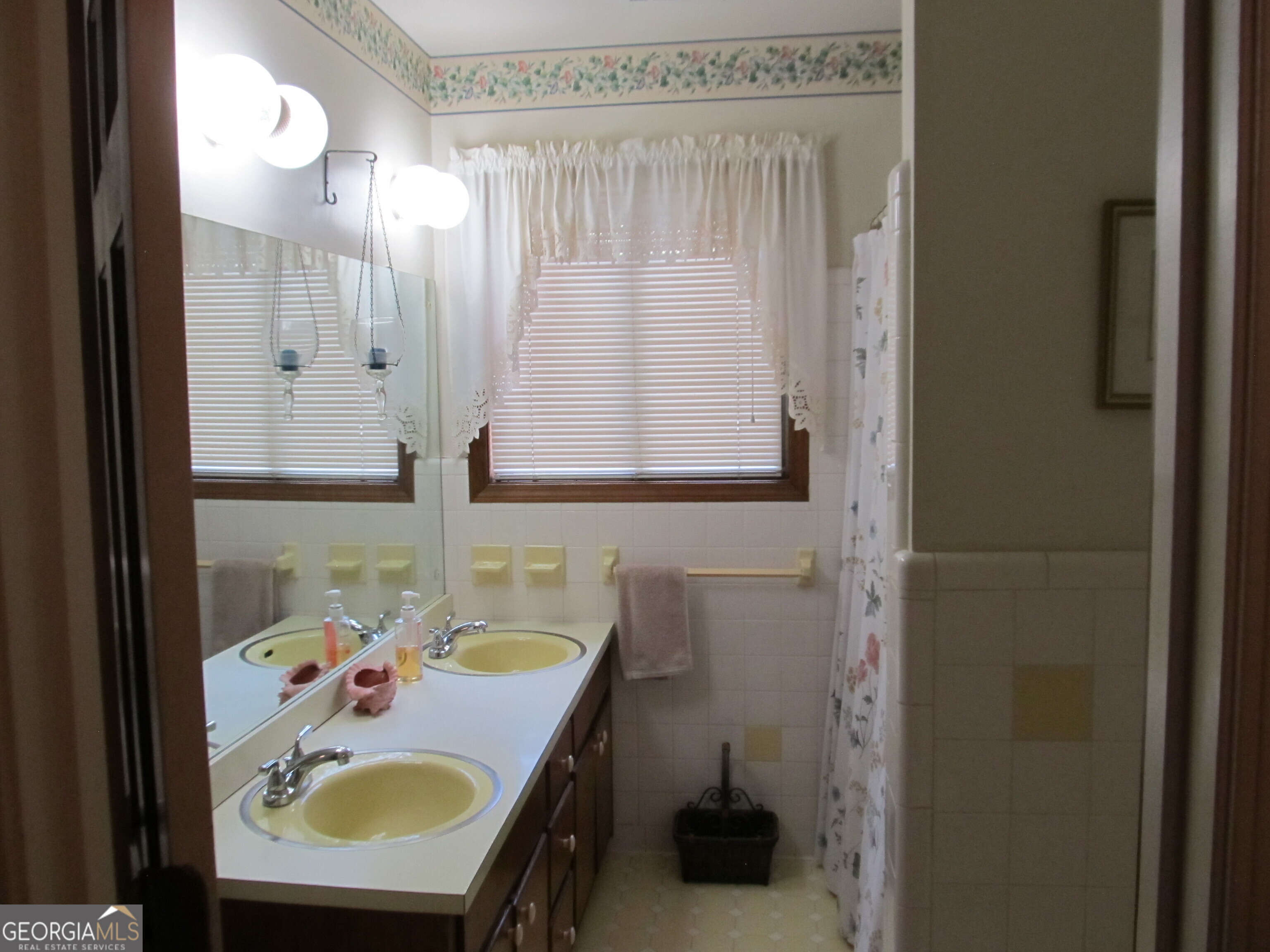 3014 Barcelona Way Property Photo 22