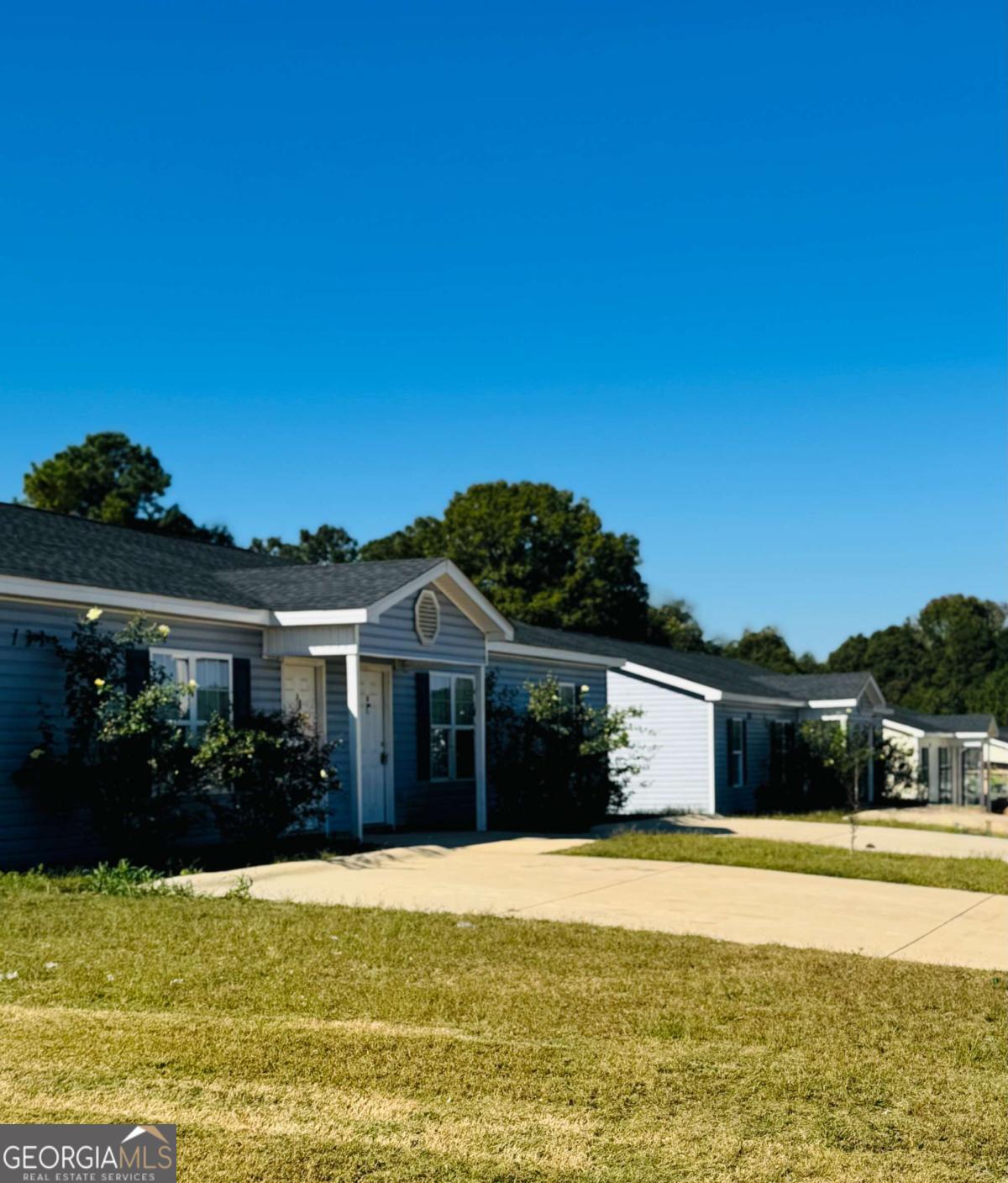 131 Ronald Pride Boulevard Property Photo 1