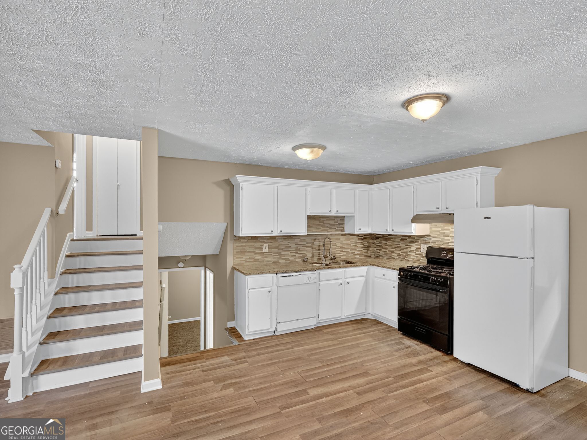 4598 Ashmore Drive Property Photo 20