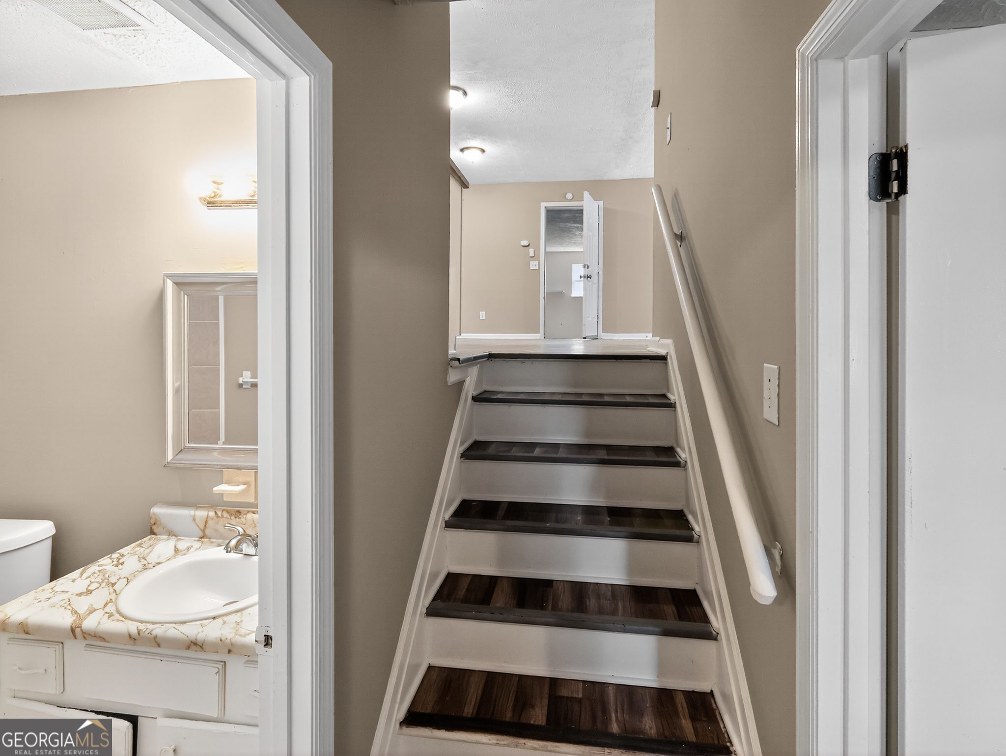 4598 Ashmore Drive Property Photo 21