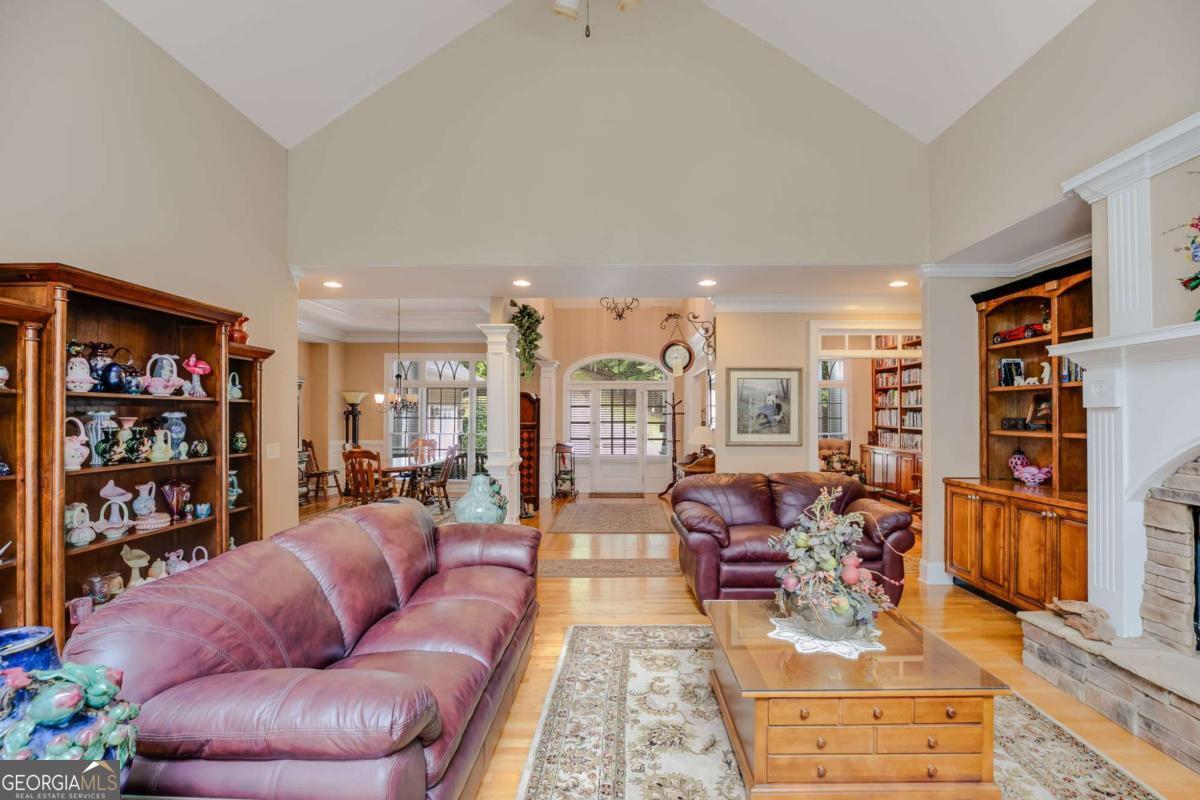 5660 Knotty Ridge Drive Property Photo 9