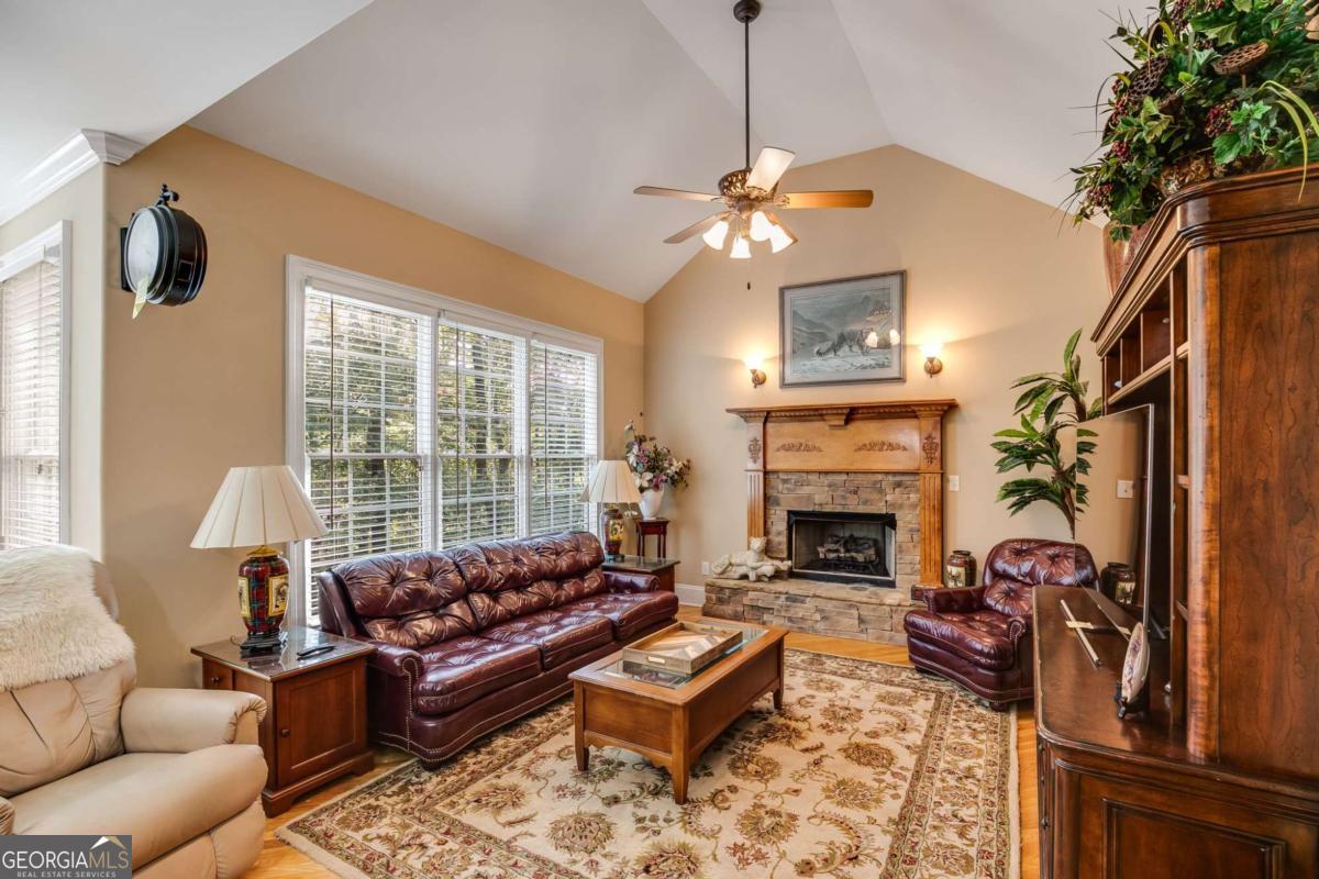 5660 Knotty Ridge Drive Property Photo 19