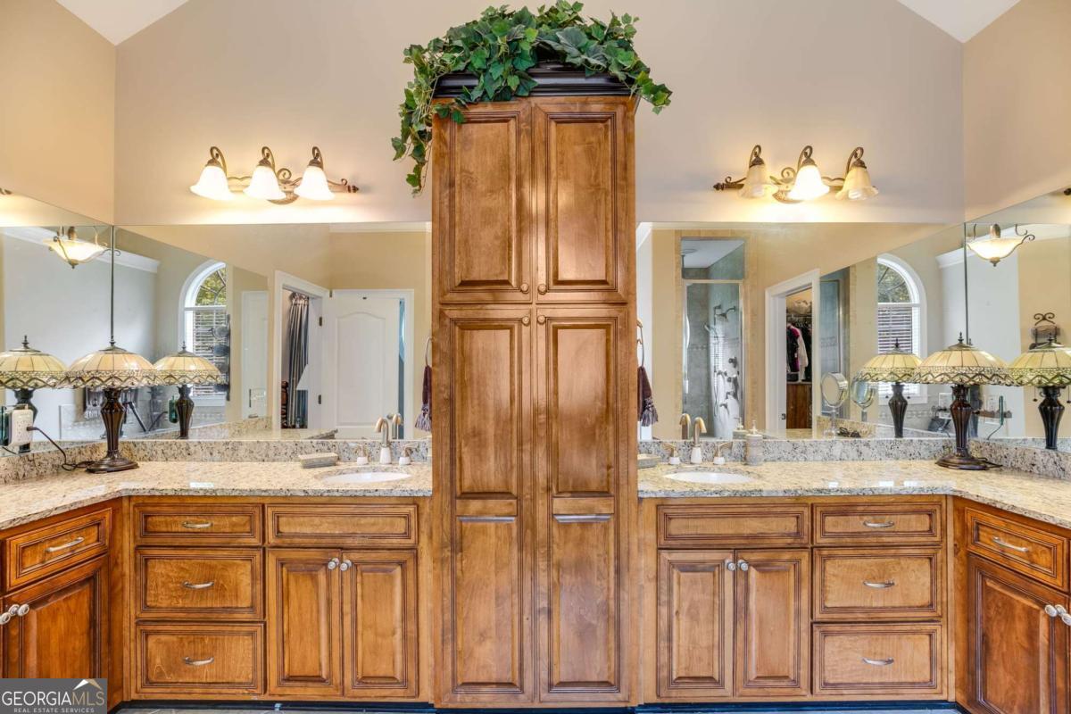 5660 Knotty Ridge Drive Property Photo 23